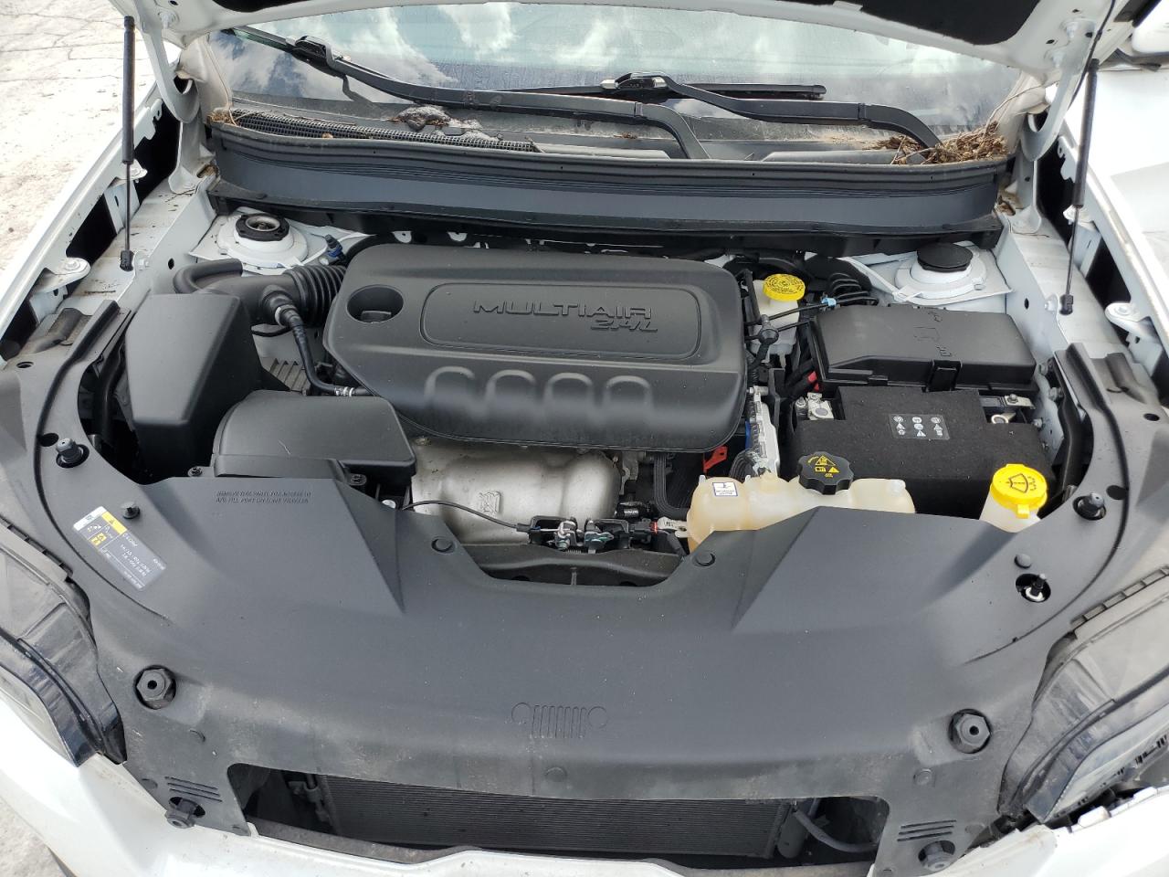 2019 Jeep Cherokee Latitude VIN: 1C4PJLCB3KD308057 Lot: 57455414