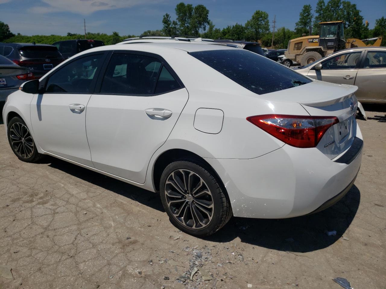 VIN 5YFBURHE3GP531307 2016 TOYOTA COROLLA no.2