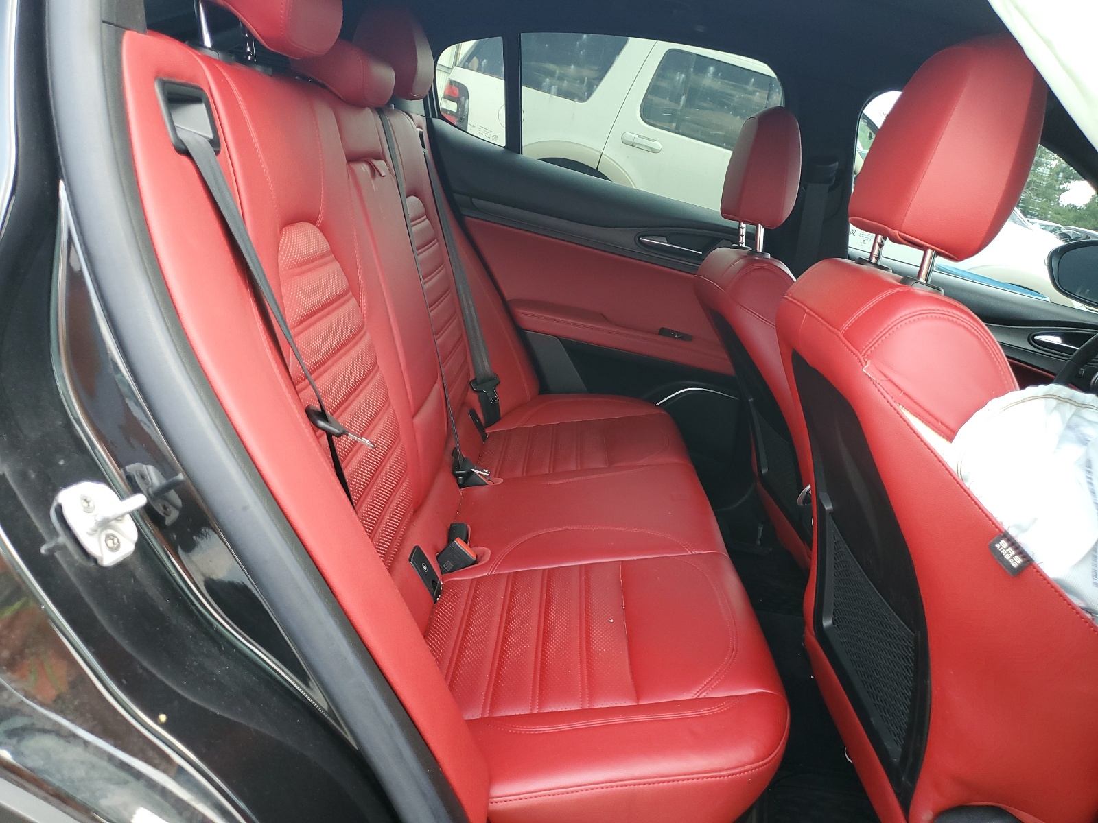 ZASFAKNN9J7B77363 2018 Alfa Romeo Stelvio Ti Sport