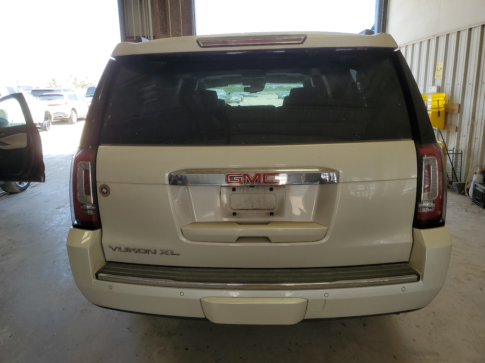 1GKS1JKJ2FR525376 2015 GMC Yukon Xl Denali