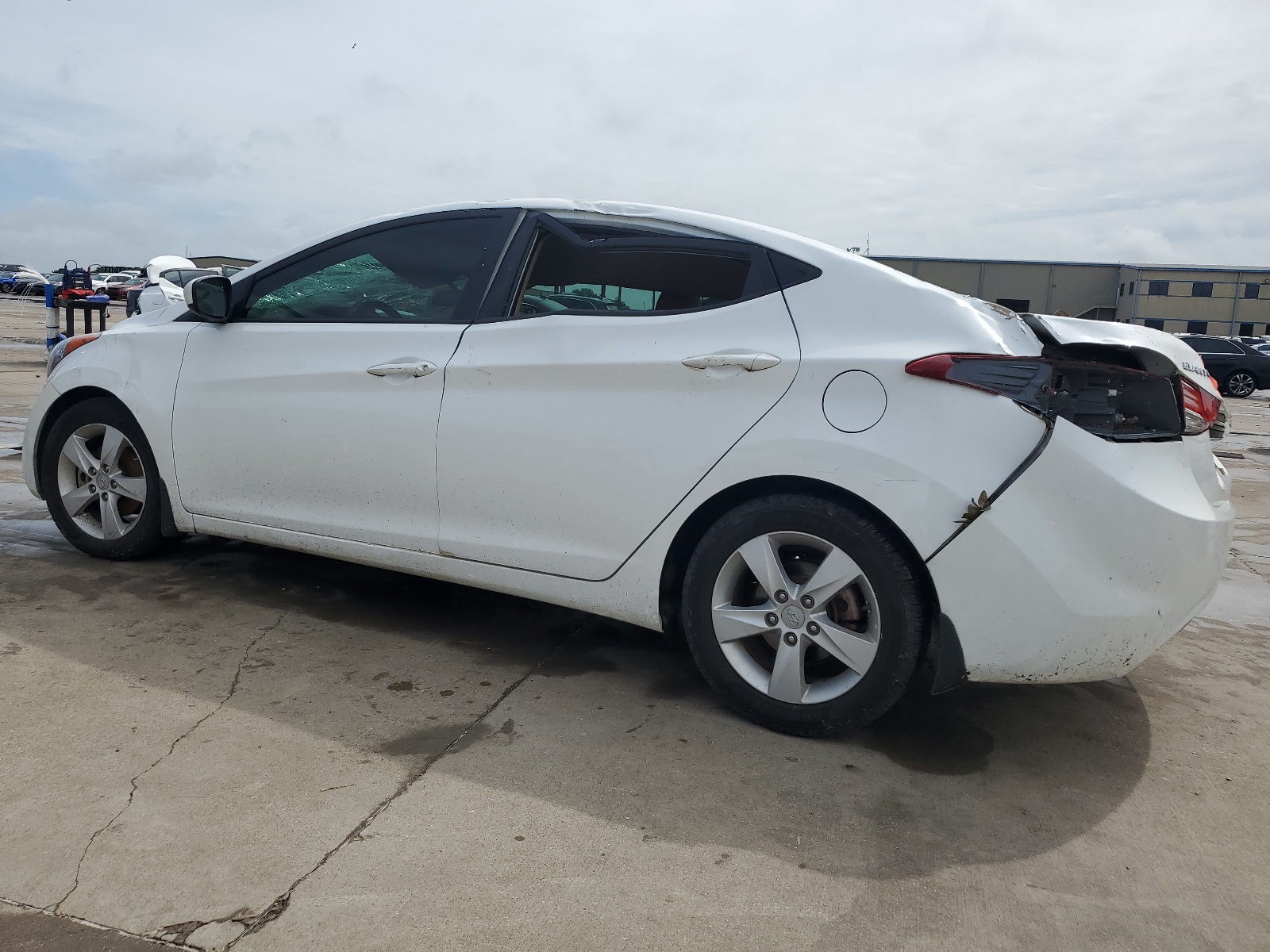 2013 Hyundai Elantra Gls vin: 5NPDH4AE4DH337193