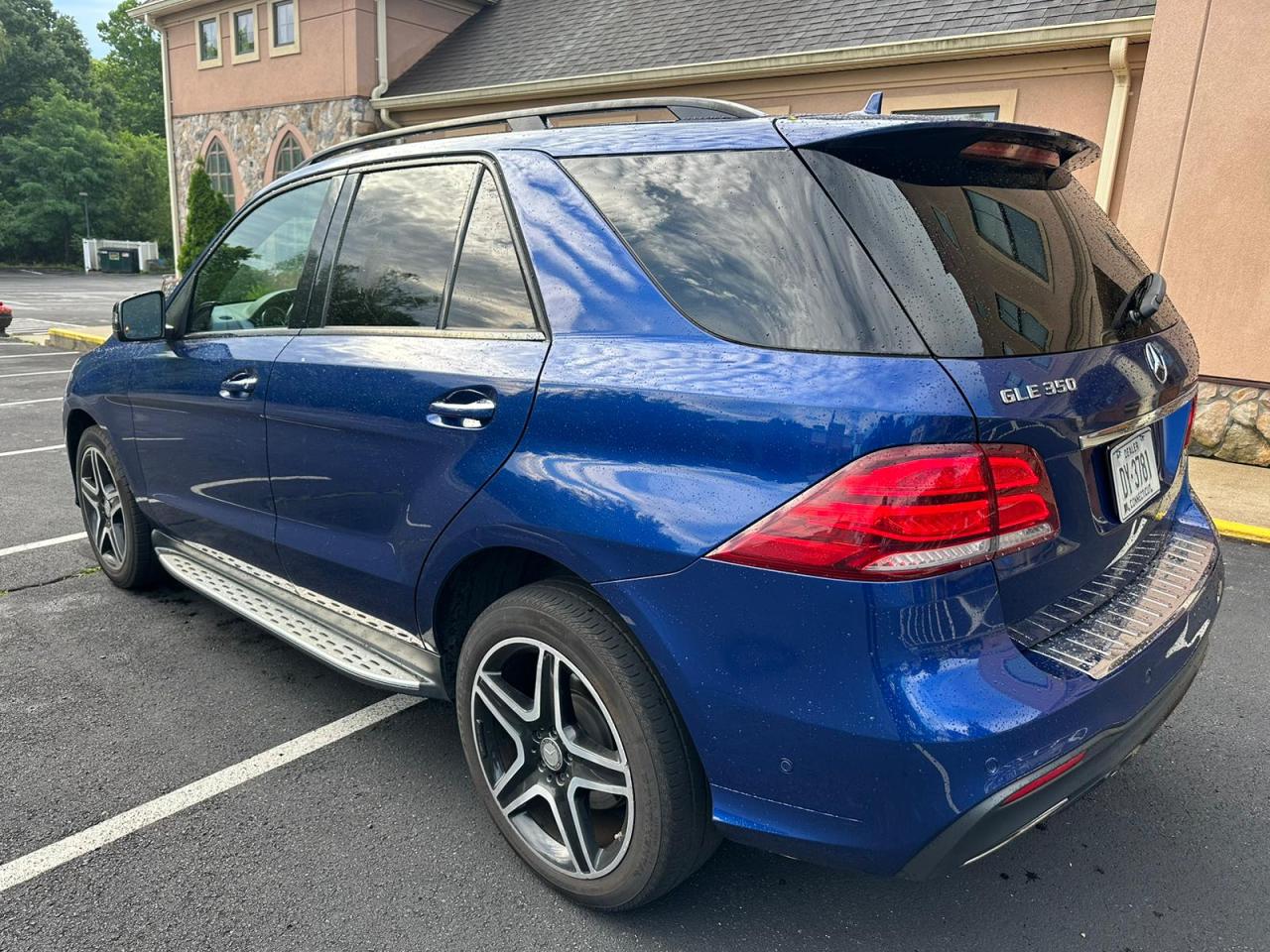 4JGDA5JB0HA852099 2017 MERCEDES-BENZ GLE - Image 2