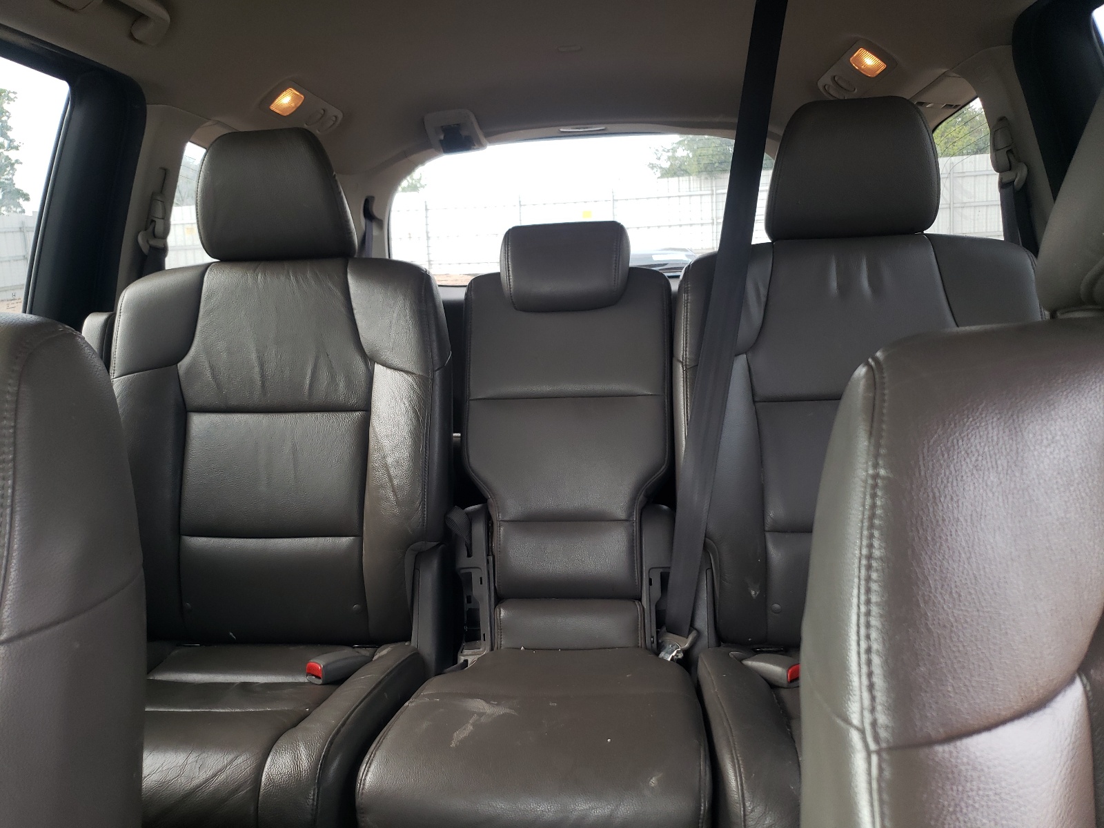 5FNRL5H95CB027621 2012 Honda Odyssey Touring