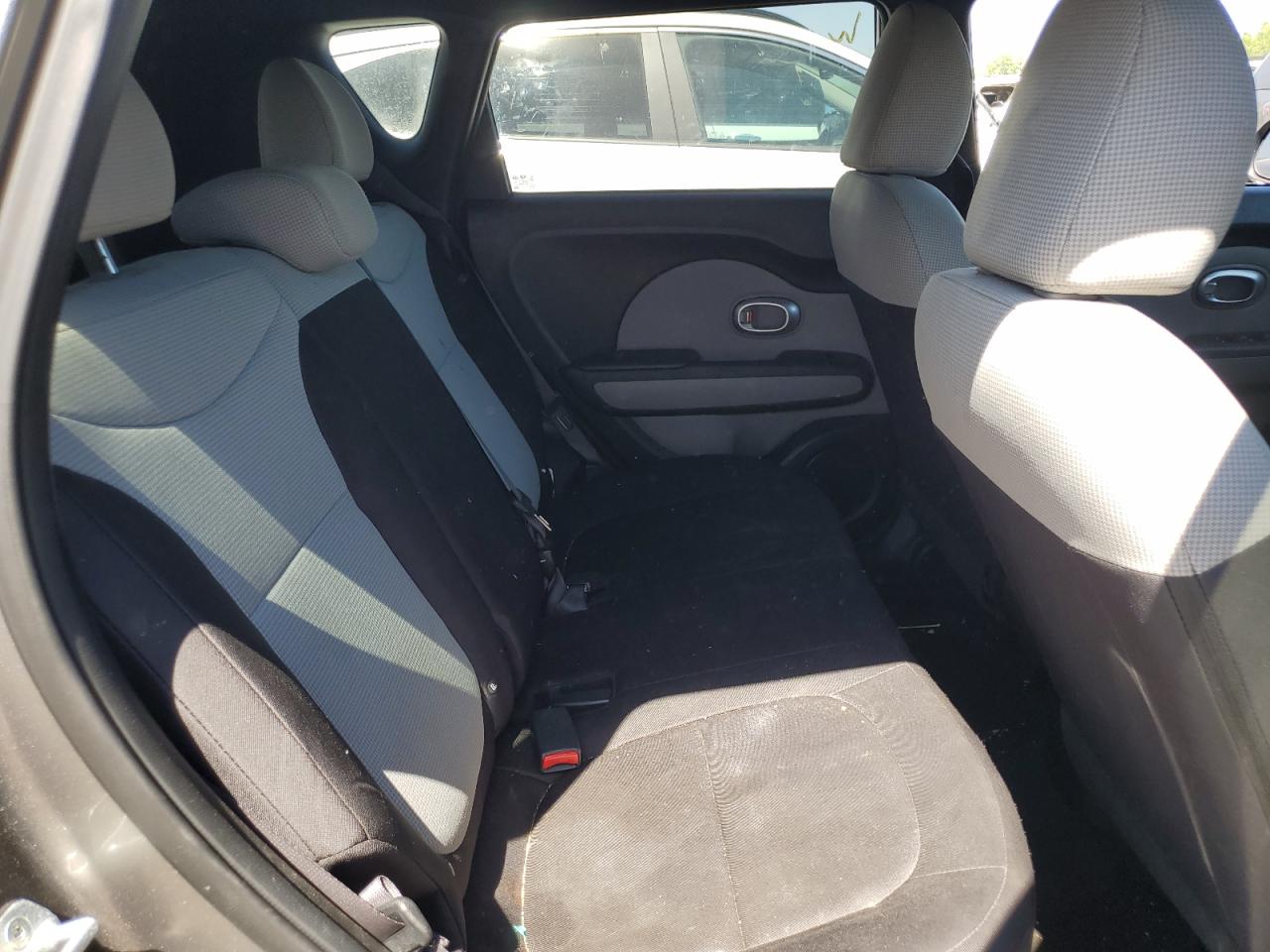 2015 Kia Soul VIN: KNDJN2A22F7130850 Lot: 58179624