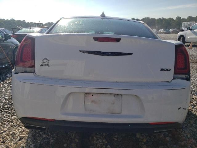  CHRYSLER 300 2022 Белый
