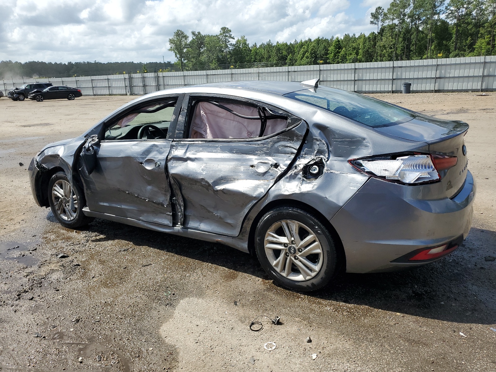 5NPD84LFXKH484962 2019 Hyundai Elantra Sel