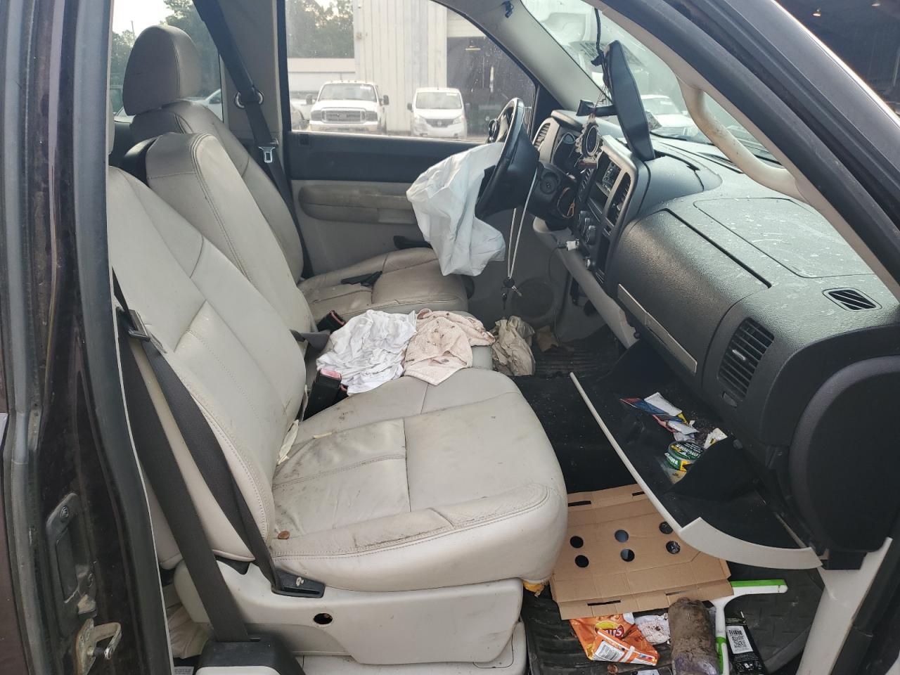 2008 Chevrolet Silverado C1500 VIN: 2GCEC19C381307422 Lot: 58159784