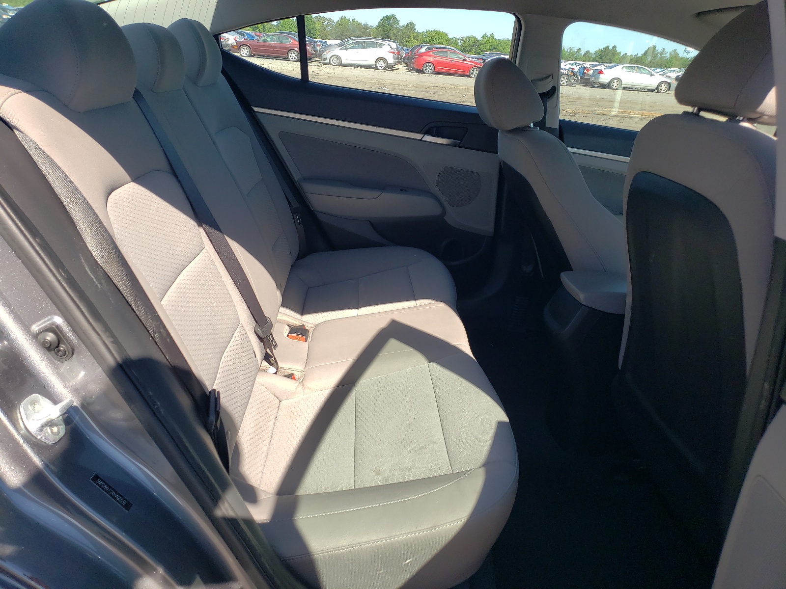 5NPD84LF2KH408538 2019 Hyundai Elantra Sel