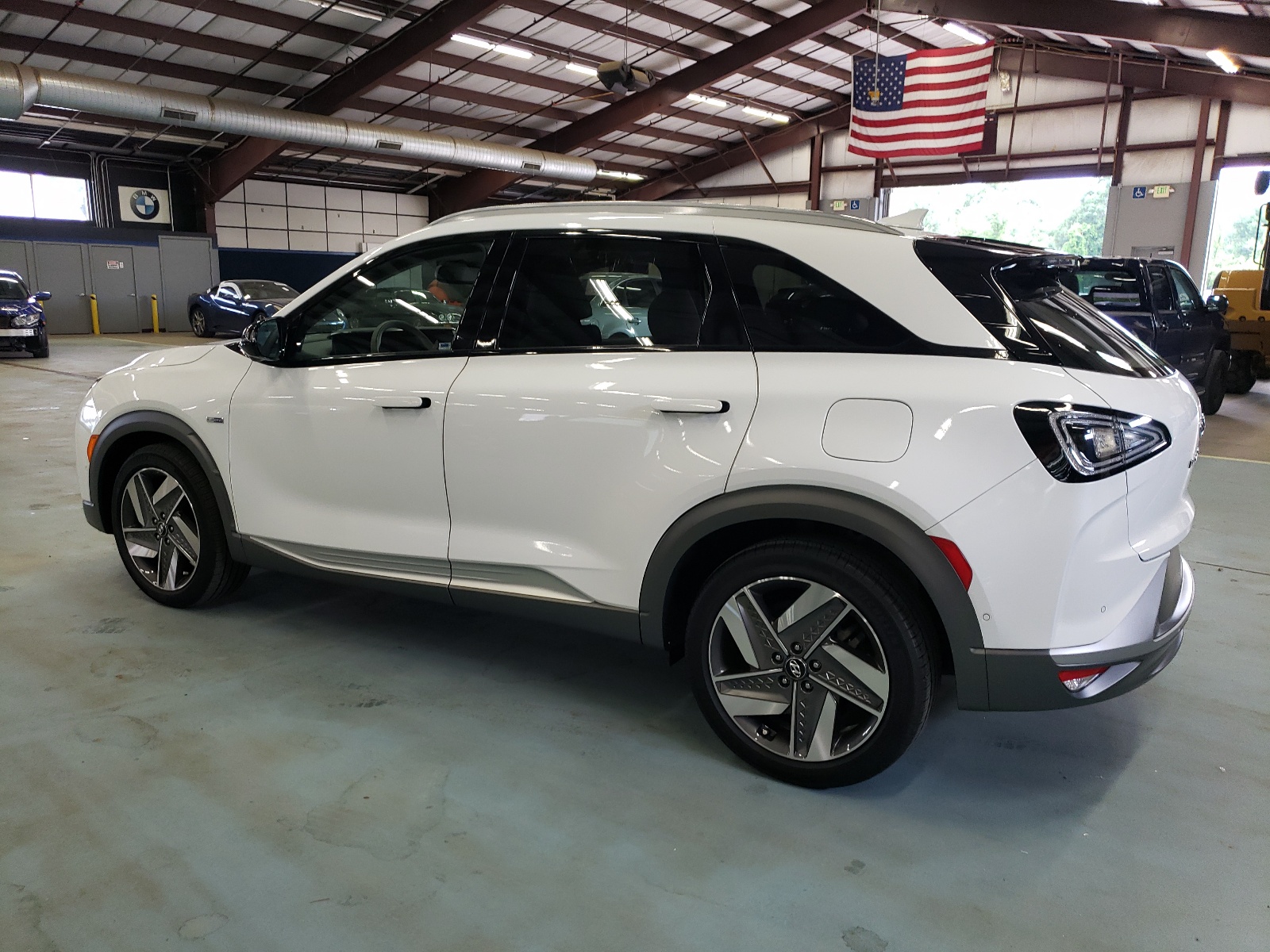 2020 Hyundai Nexo Limited vin: KM8J84A6XLU007019