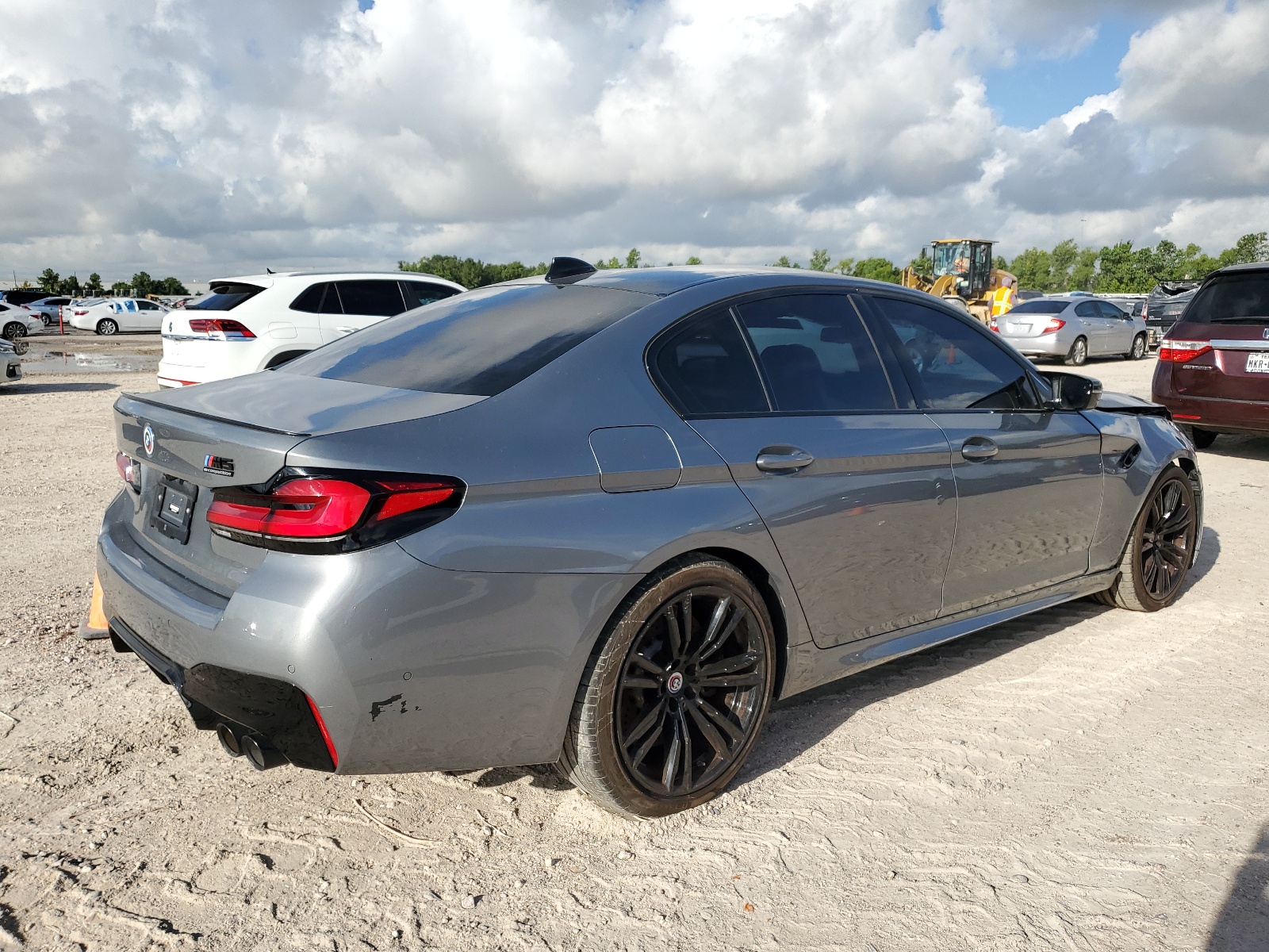 2023 BMW M5 vin: WBS83CH08PCL64216