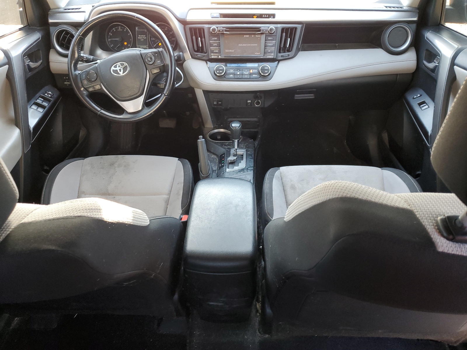 JTMWFREV6HJ125754 2017 Toyota Rav4 Xle