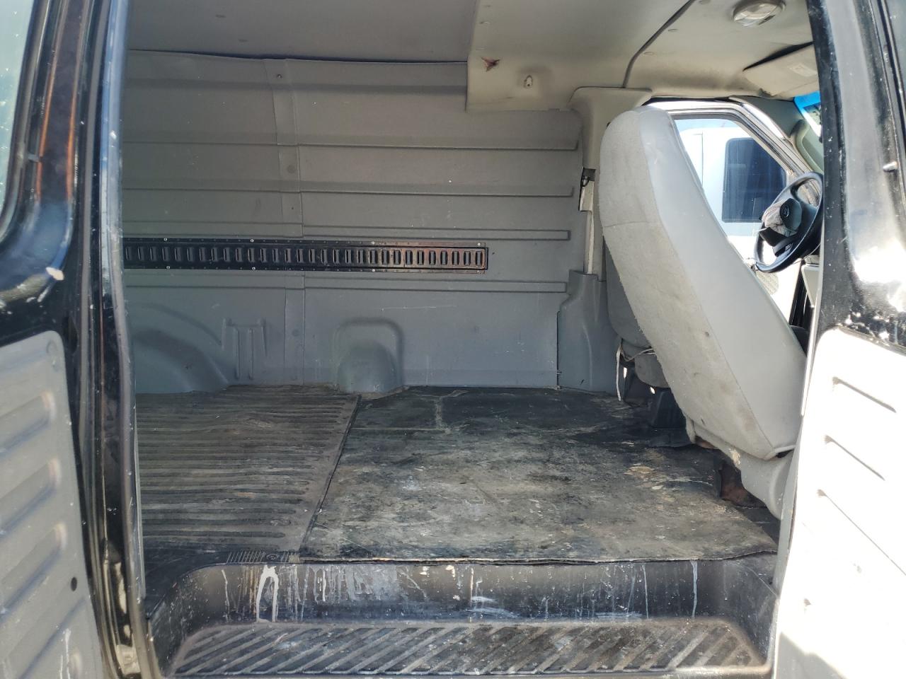 2005 Ford Econoline E250 Van VIN: 1FTNS24W85HA37574 Lot: 59574764