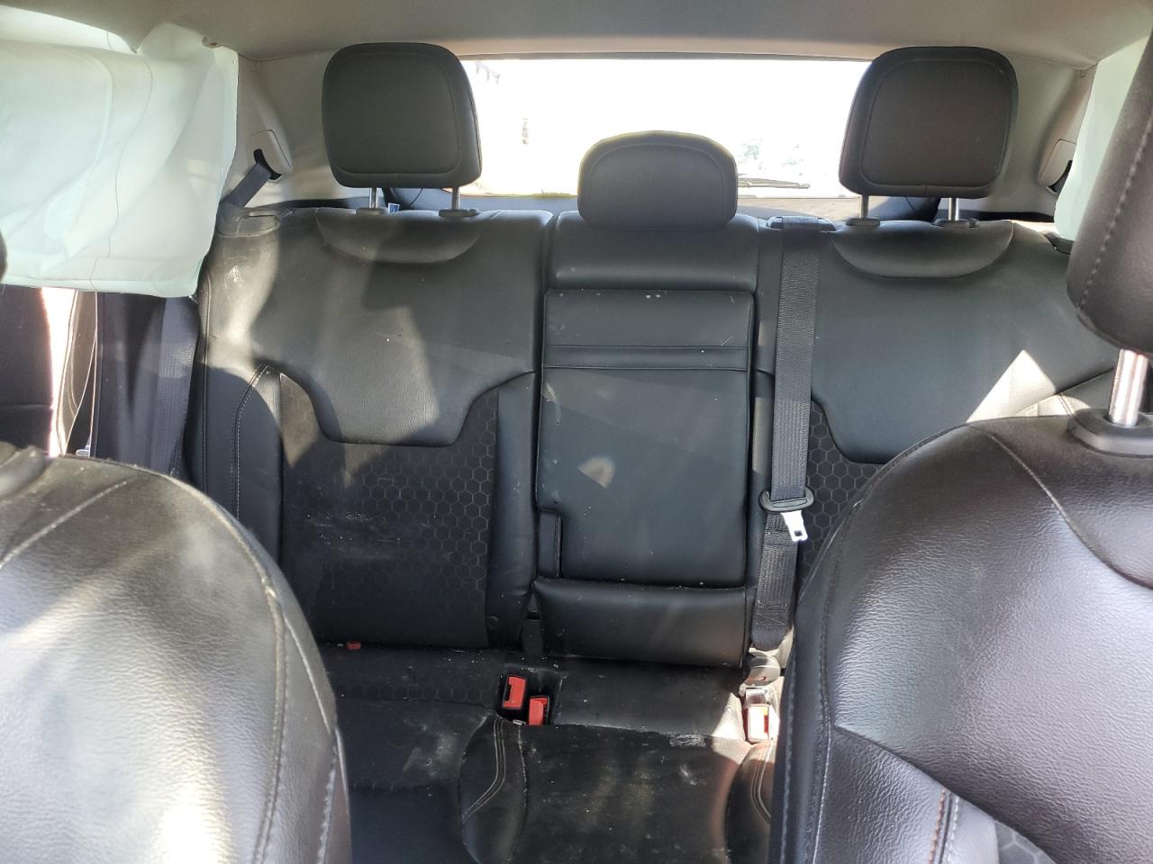 2018 Jeep Compass Latitude VIN: 3C4NJDBB2JT231415 Lot: 58431454