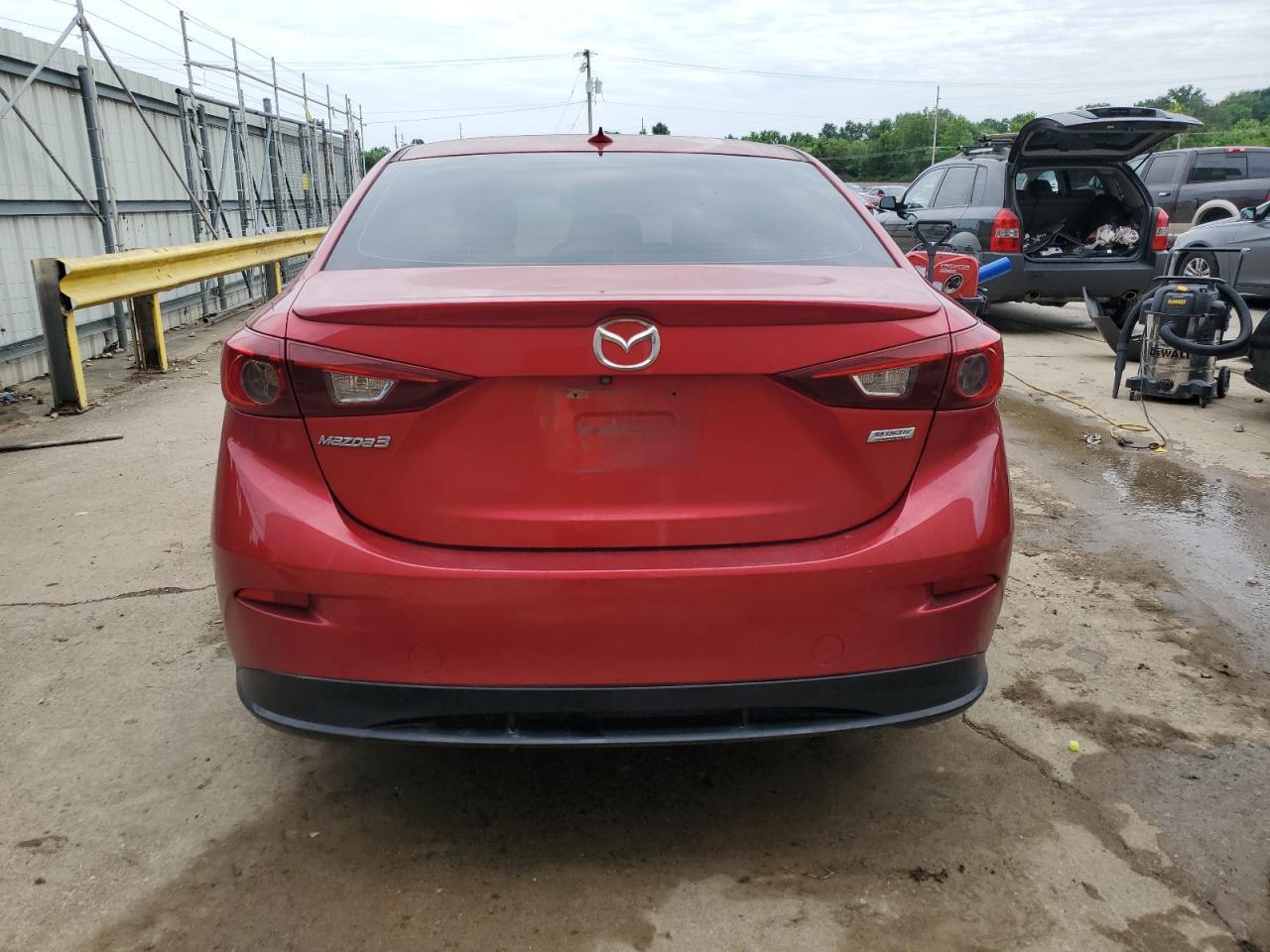 2015 Mazda 3 Grand Touring VIN: JM1BM1W74F1235253 Lot: 60841454