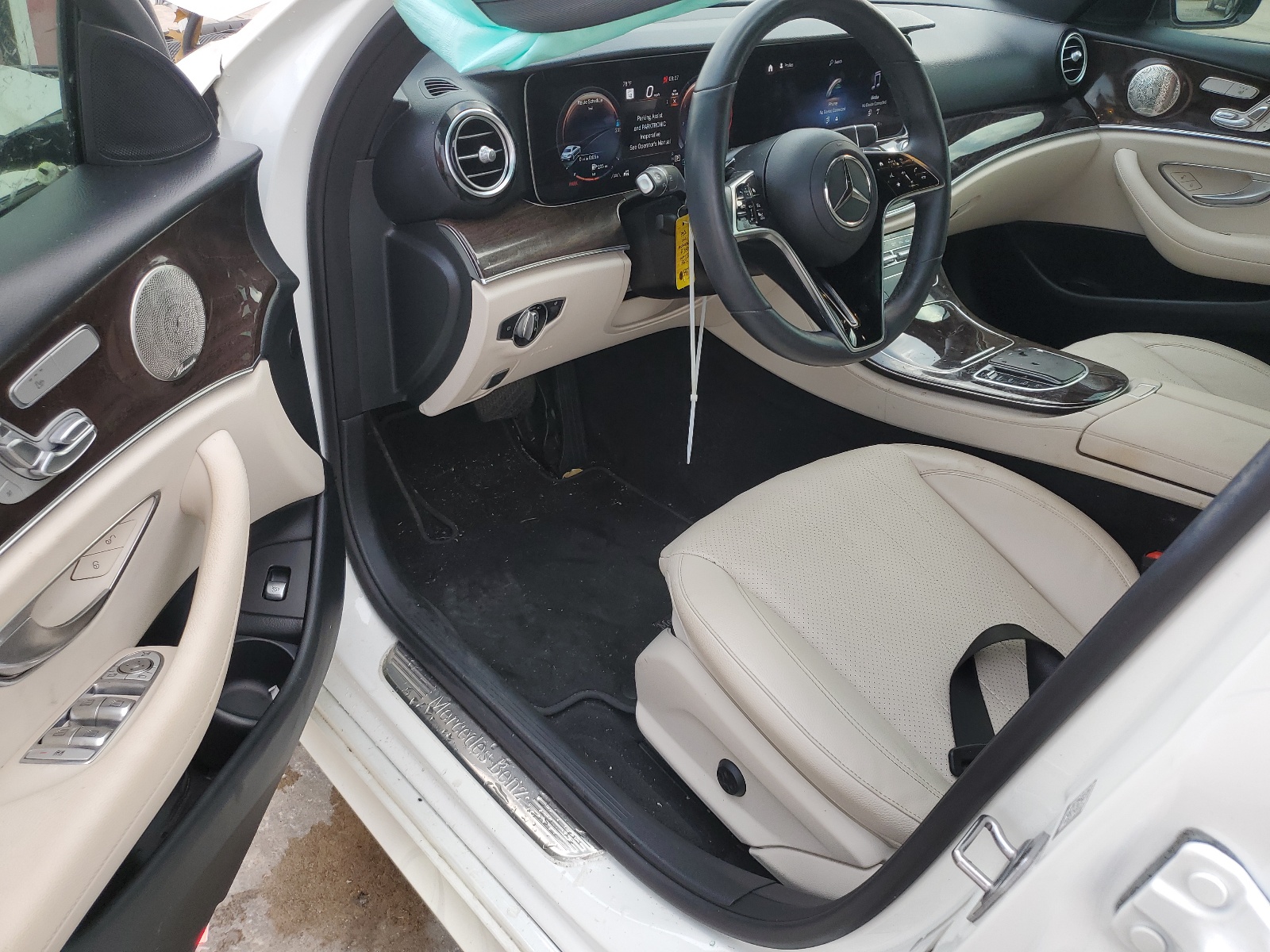 W1KZF8DB1MB001867 2021 Mercedes-Benz E 350