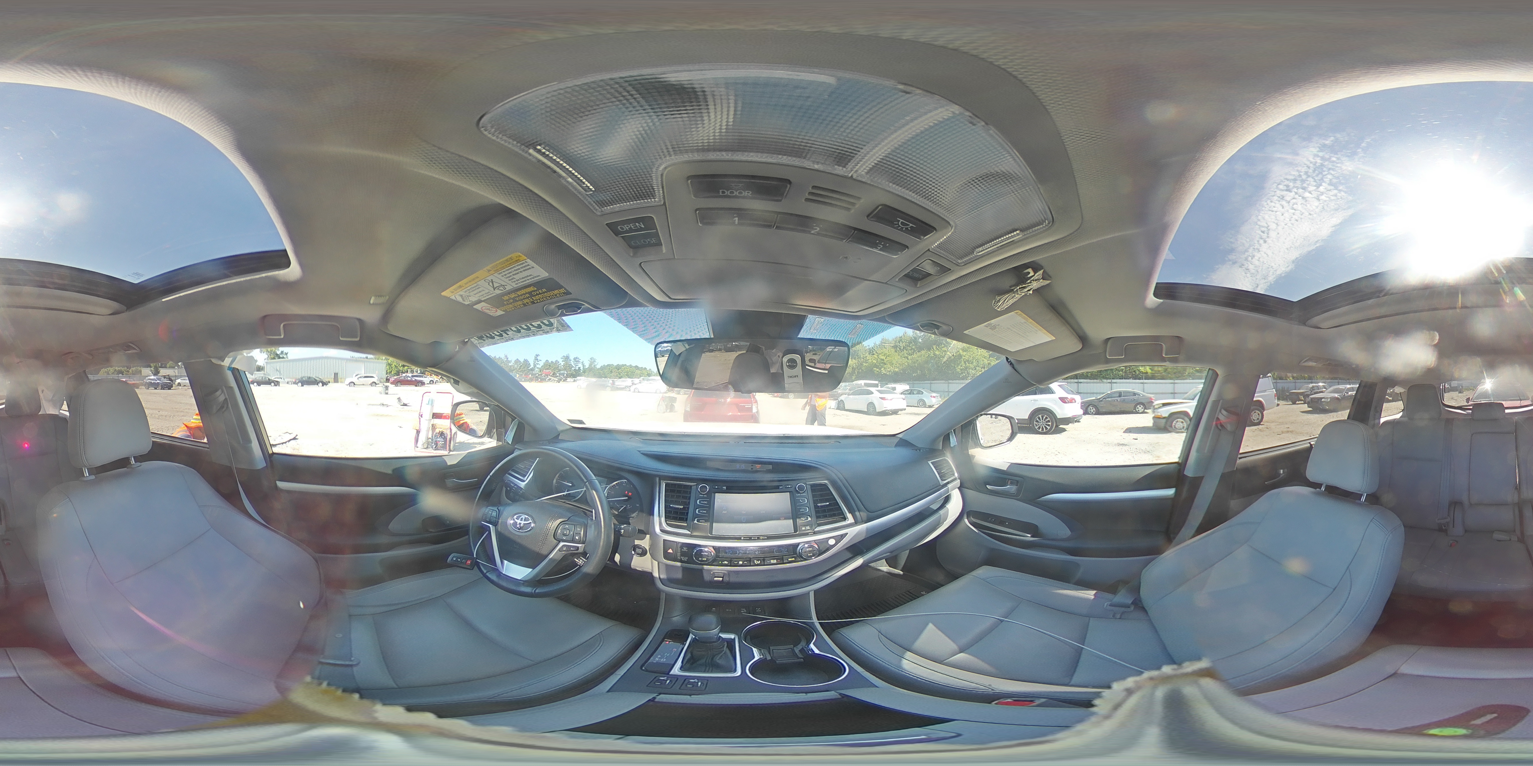 2018 Toyota Highlander Se VIN: 5TDJZRFHXJS900186 Lot: 59554804