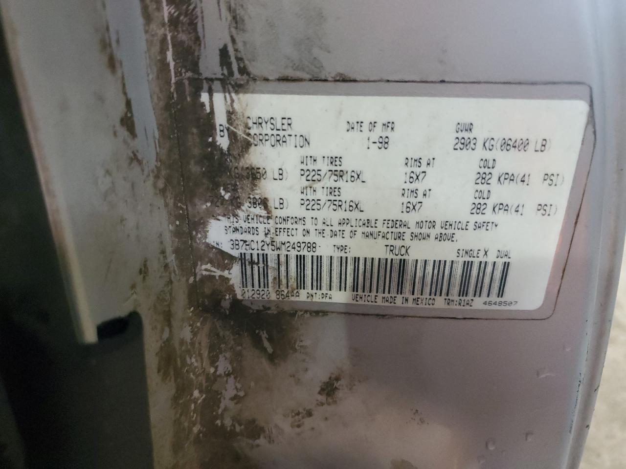 1998 Dodge Ram 1500 VIN: 3B7HC12Y5WM249788 Lot: 59107114