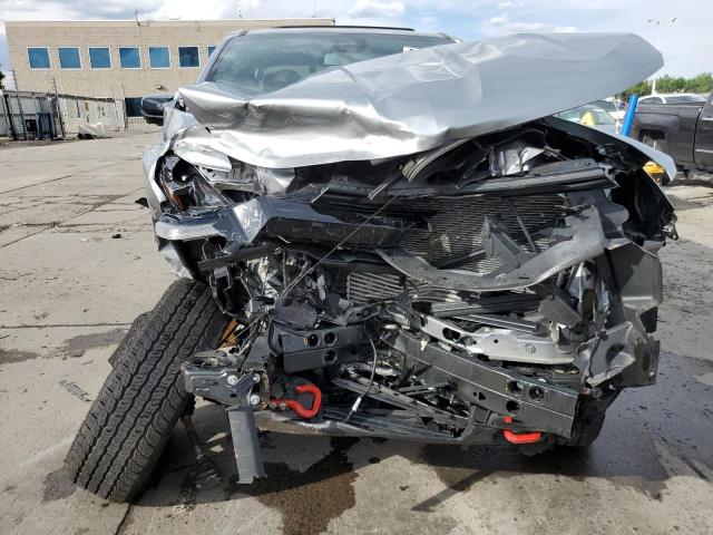  CHEVROLET COLORADO 2023 Сріблястий