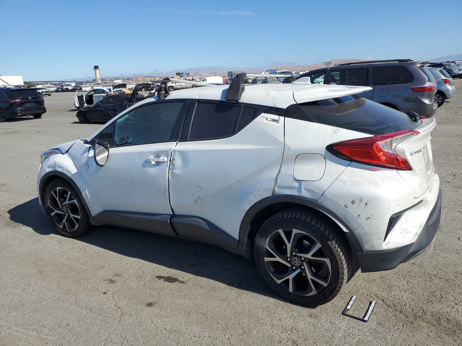 2018 Toyota C-Hr Xle vin: NMTKHMBX1JR042242