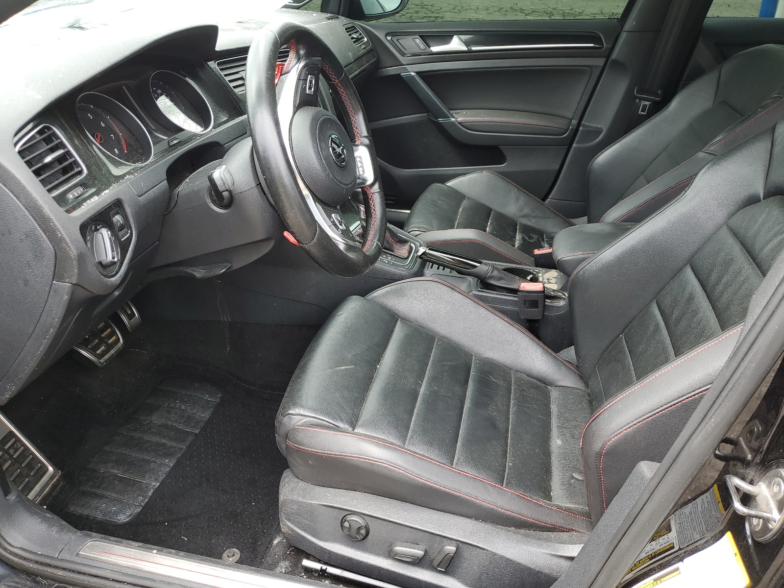 3VW4T7AU7FM002902 2015 Volkswagen Gti