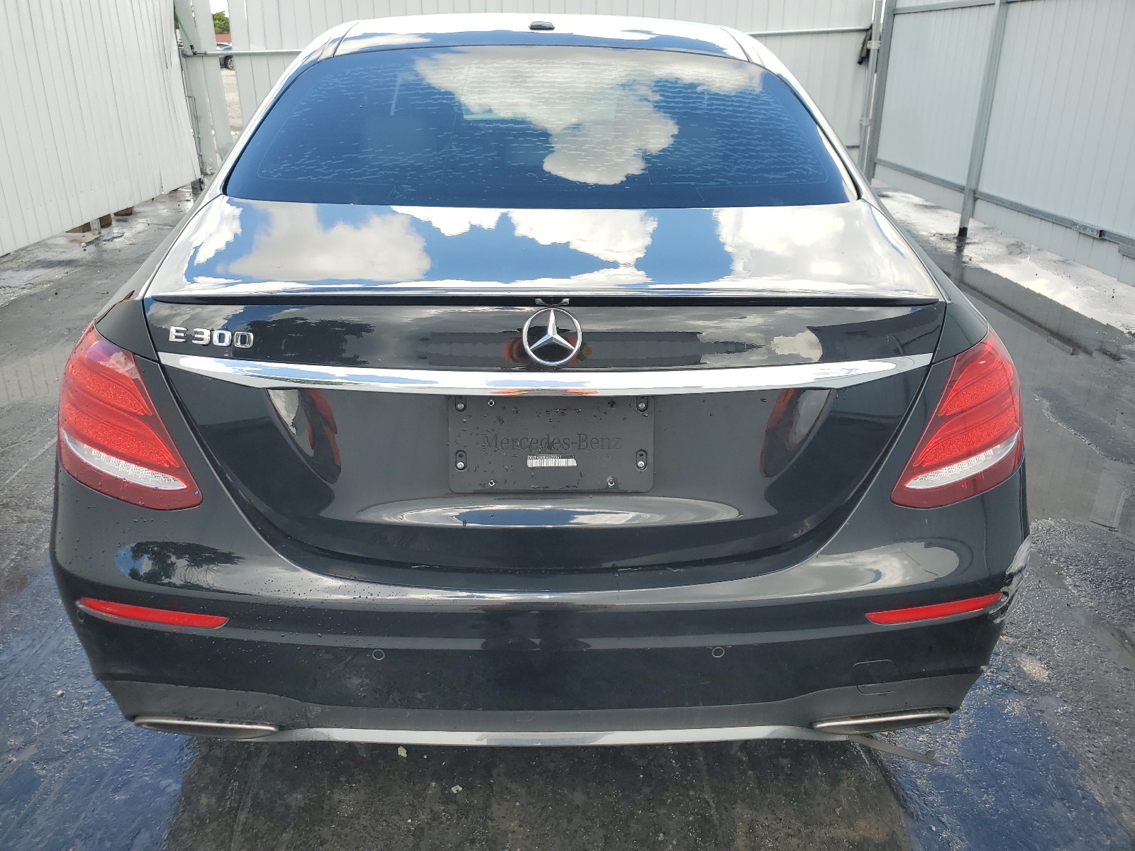 WDDZF4JB0KA520361 2019 Mercedes-Benz E 300