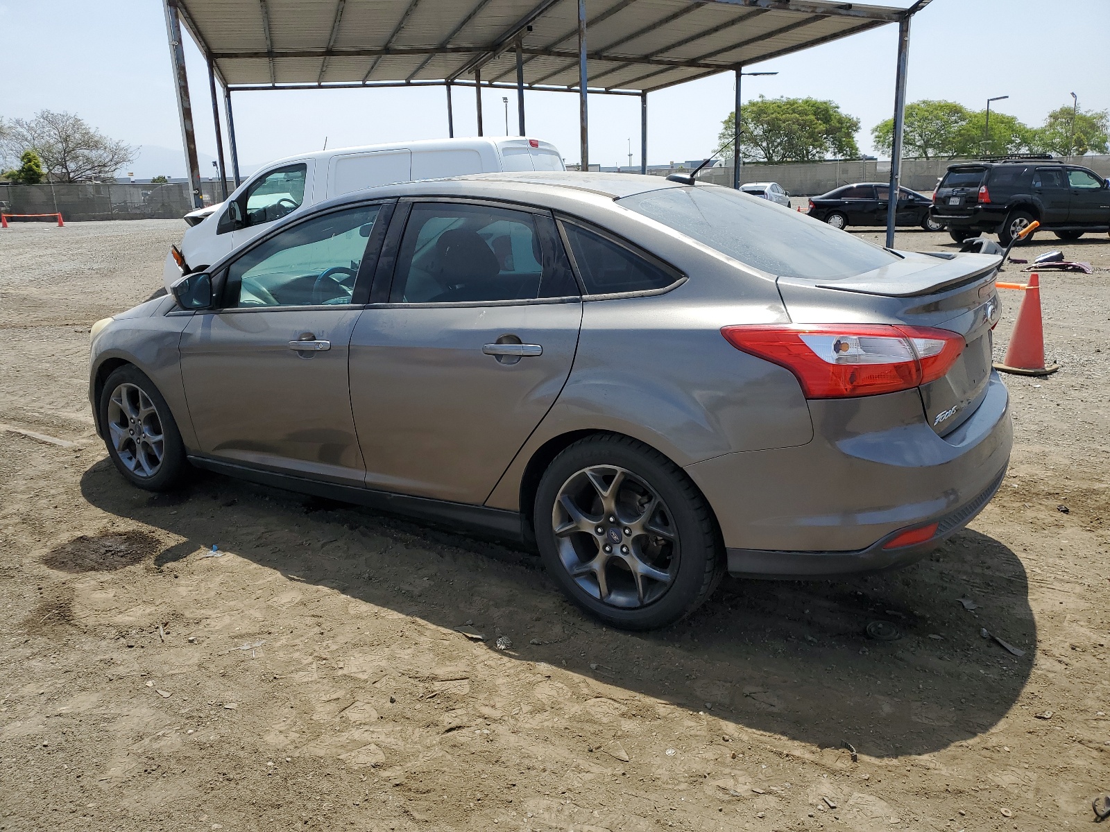 2013 Ford Focus Se vin: 1FADP3F27DL326007