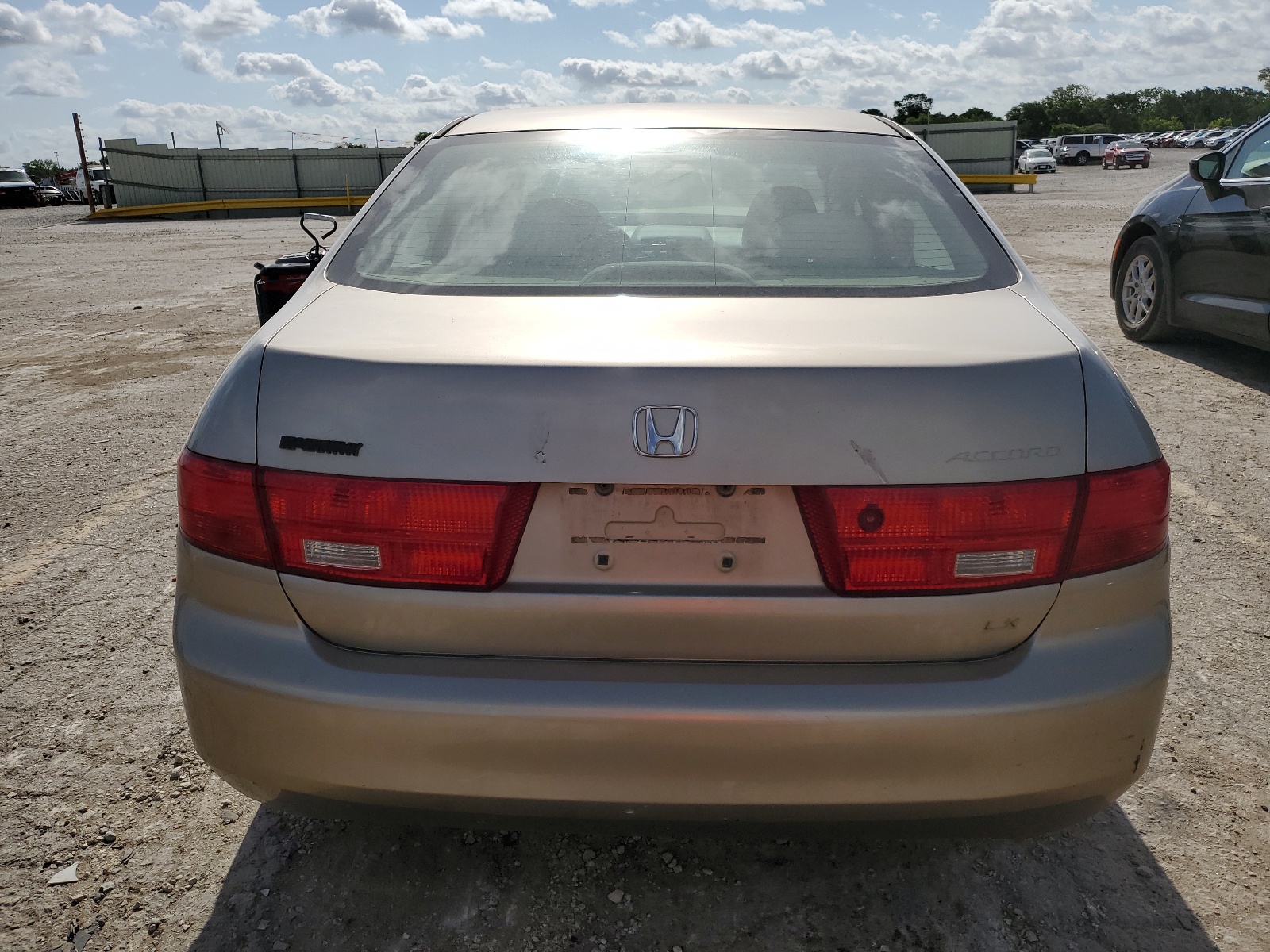3HGCM56495G706154 2005 Honda Accord Lx