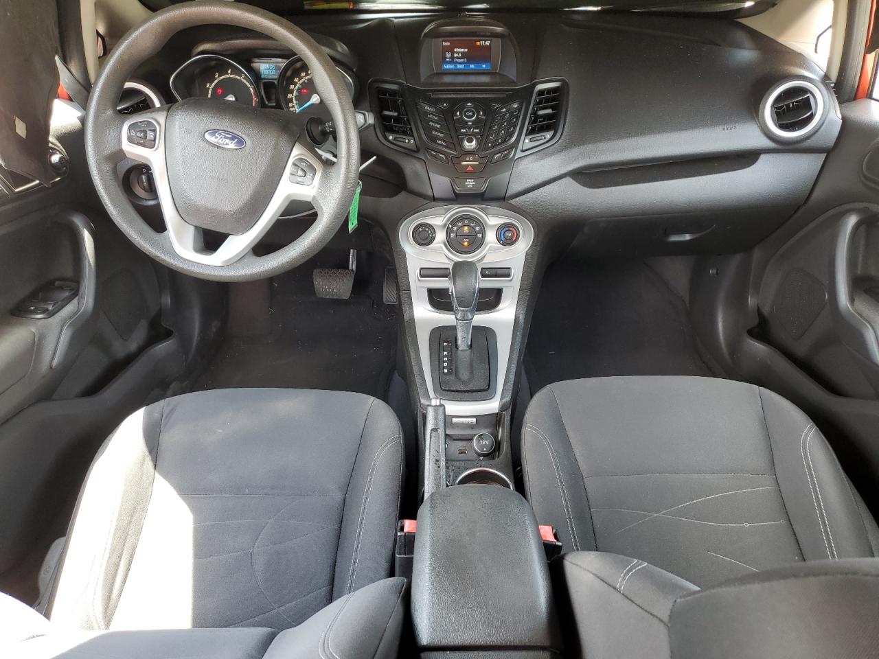 3FADP4BJ5JM145713 2018 Ford Fiesta Se