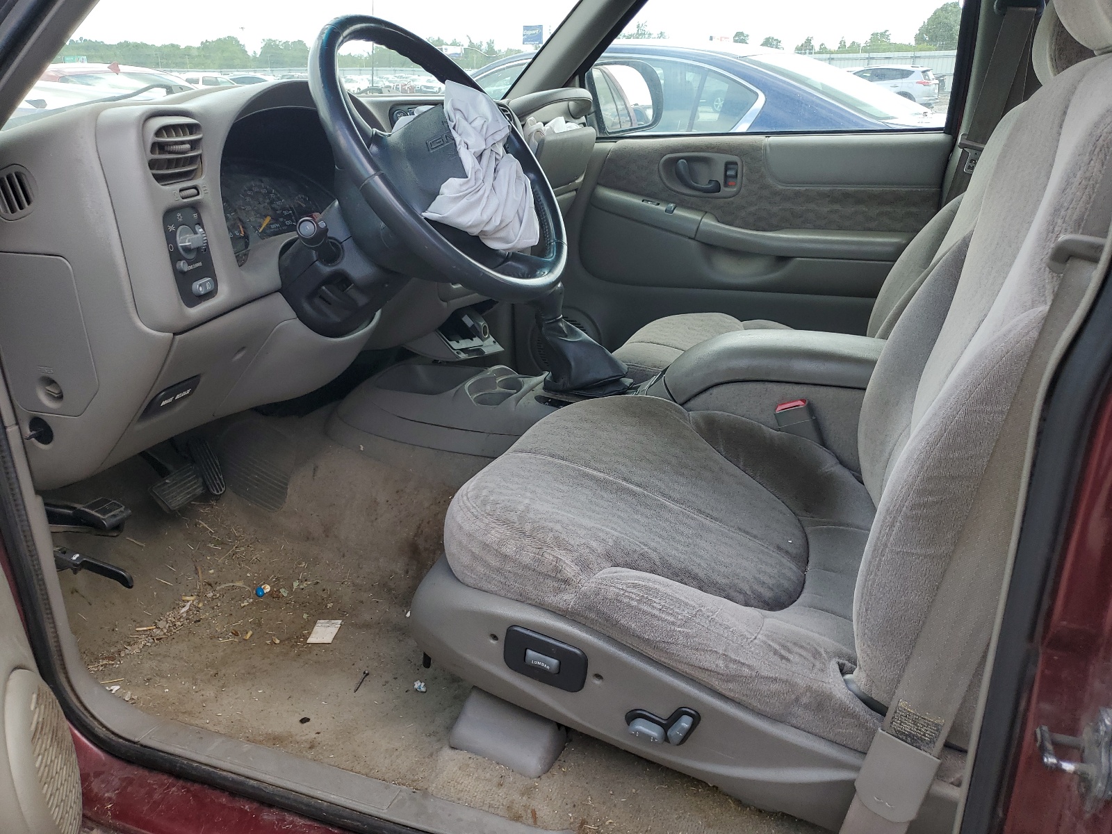 1GKDT13W512185185 2001 GMC Jimmy