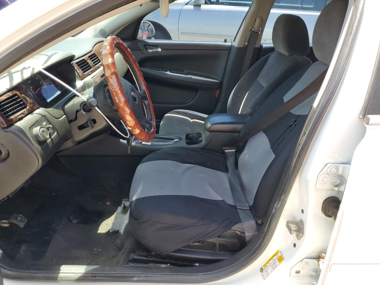 2012 Chevrolet Impala - Image 7