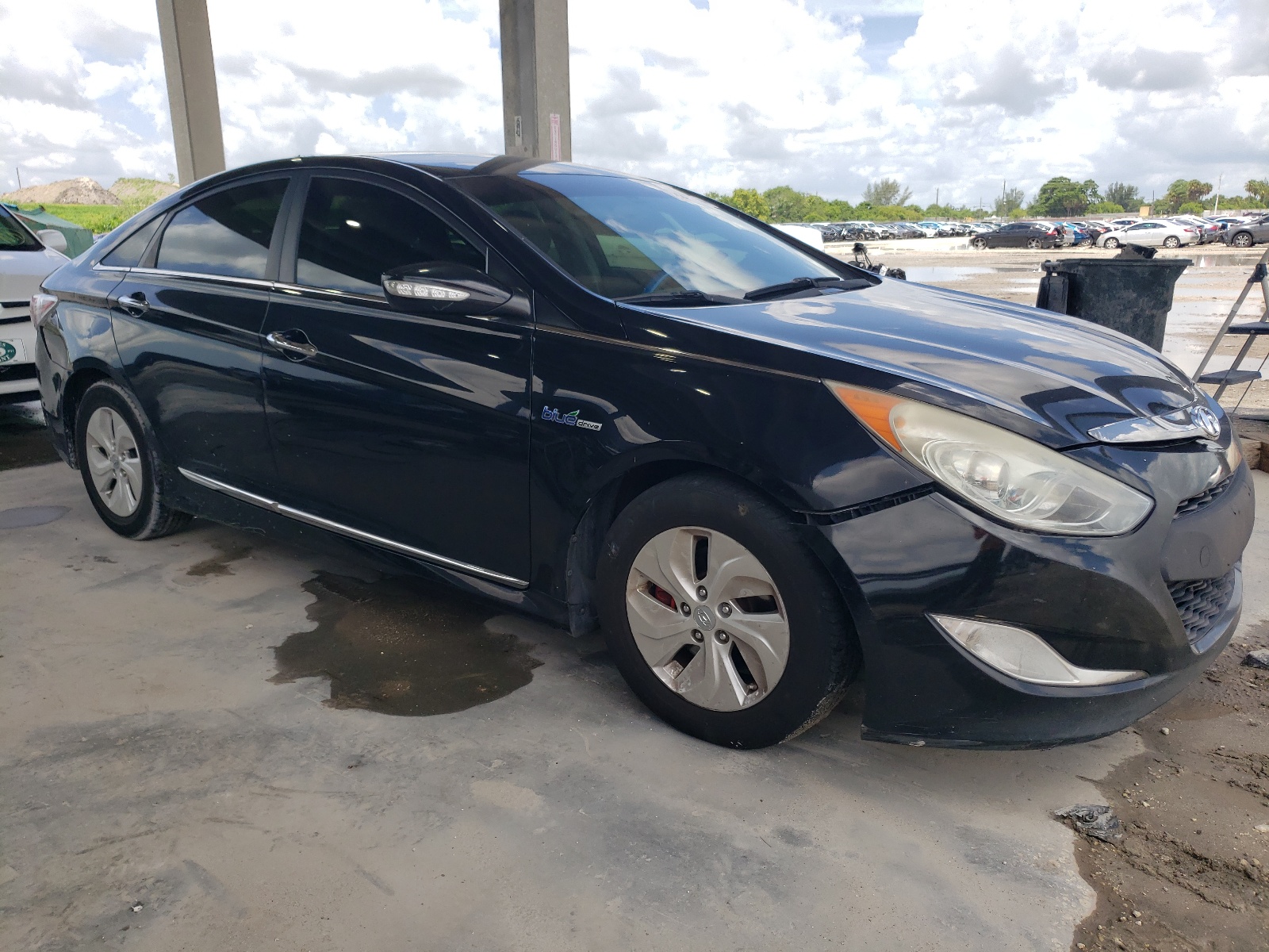 2013 Hyundai Sonata Hybrid vin: KMHEC4A40DA065321