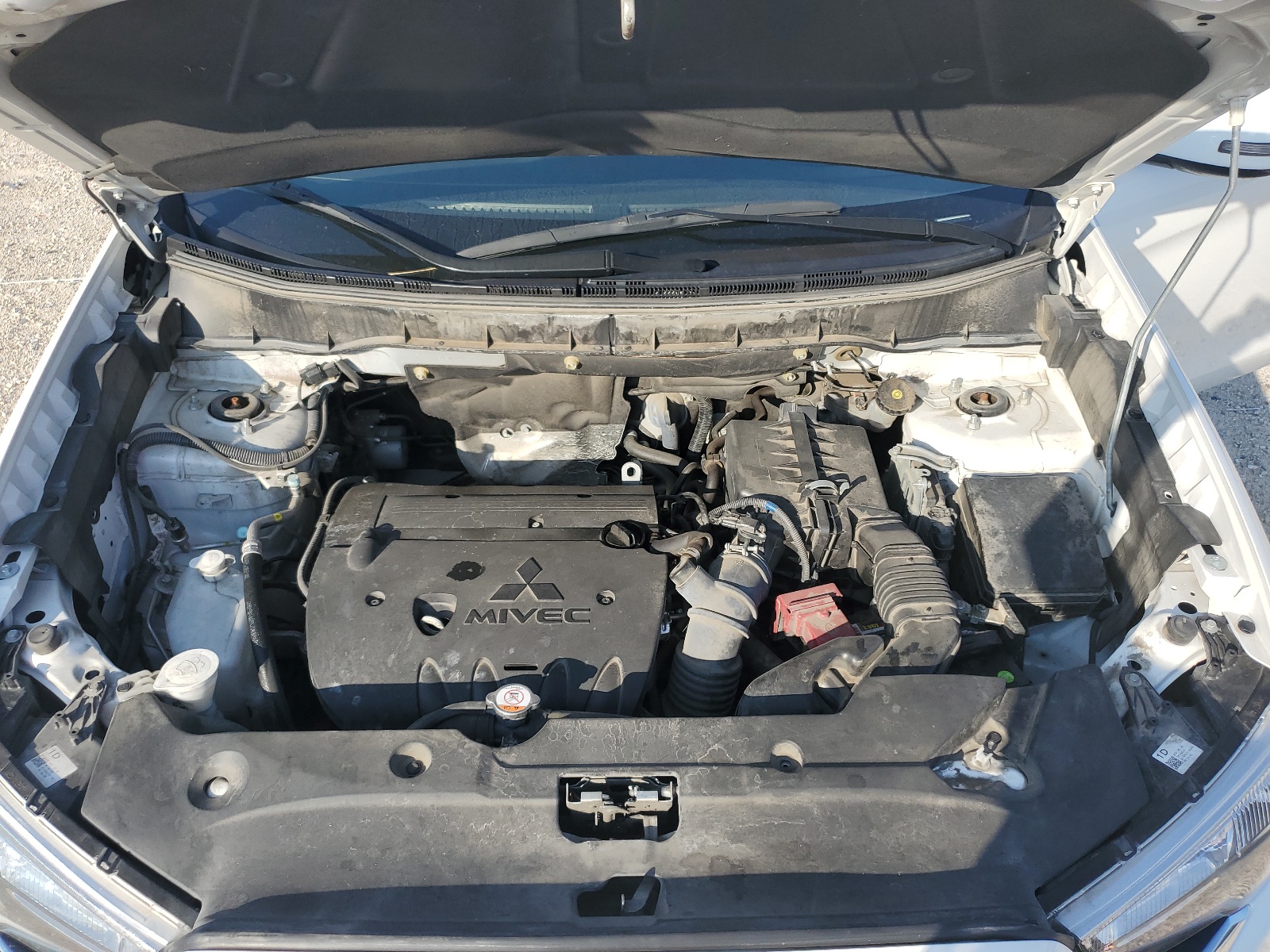 JA4AP3AUXKU035749 2019 Mitsubishi Outlander Sport Es