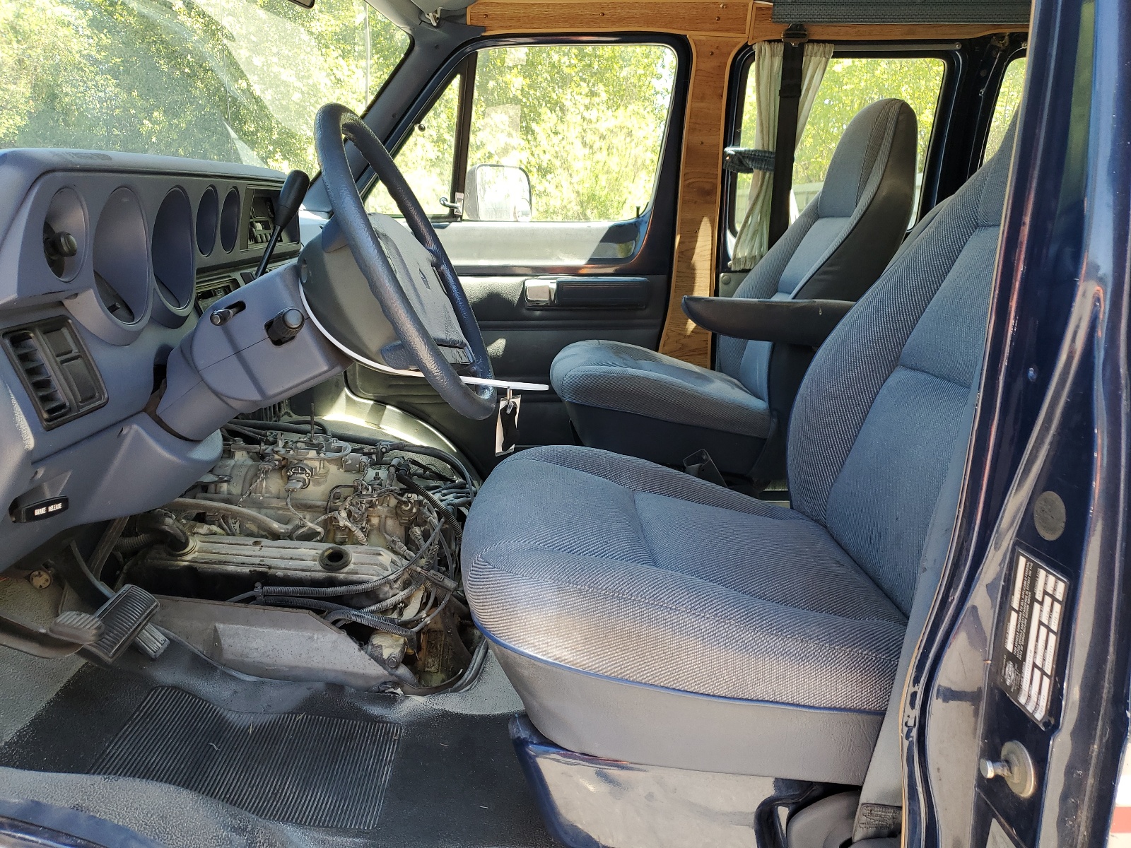 2B7HB21Y4RK561696 1994 Dodge Ram Van B250