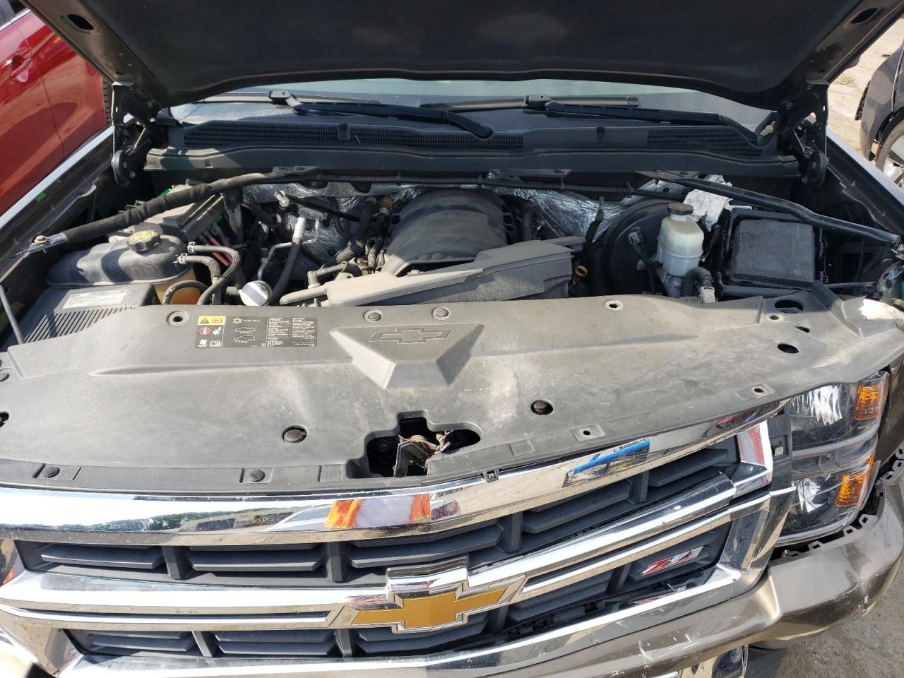 2015 Chevrolet Silverado - Image 13