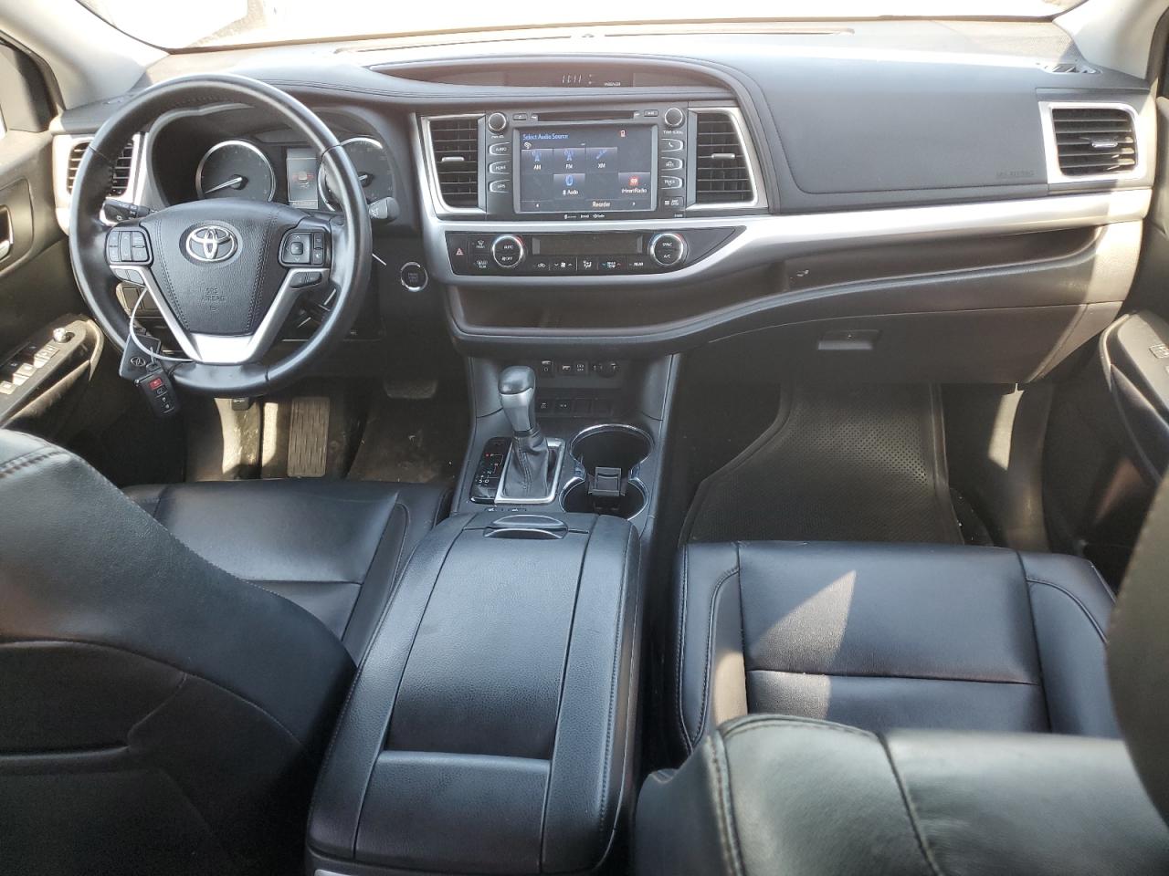 2019 Toyota Highlander Se VIN: 5TDKZRFHXKS348033 Lot: 60302284