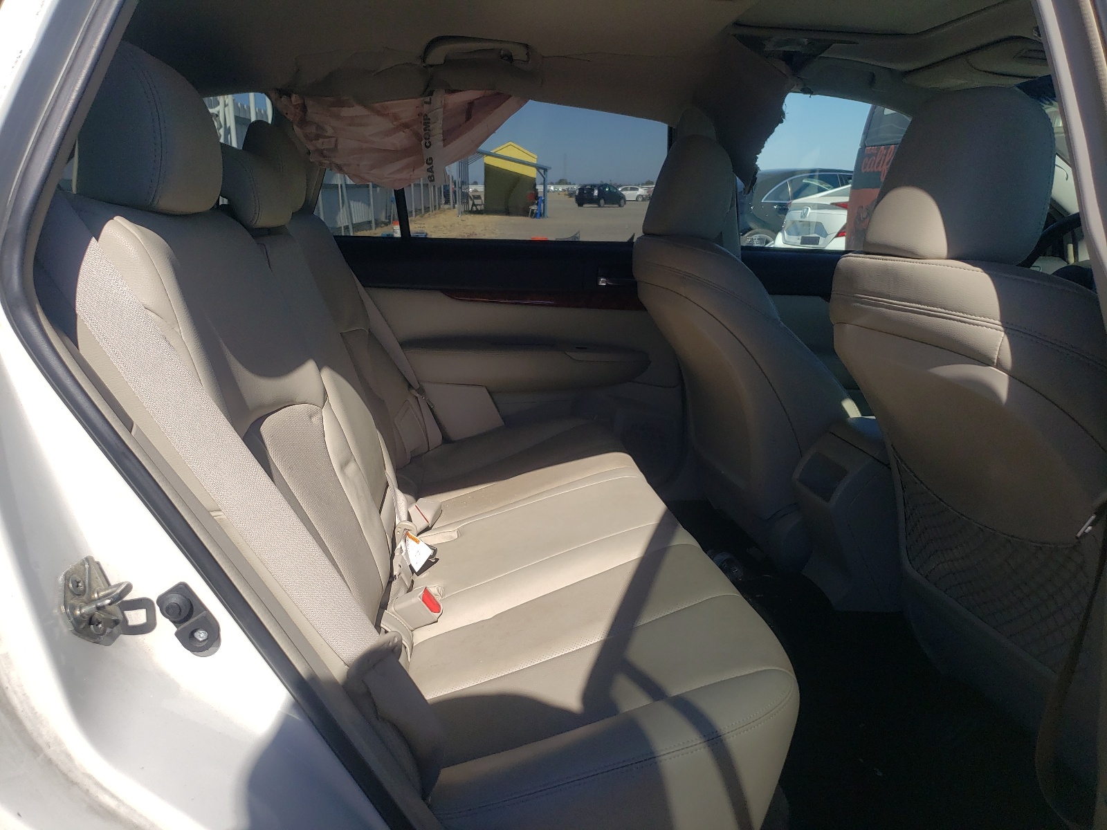 4S4BRBLC6A3328552 2010 Subaru Outback 2.5I Limited