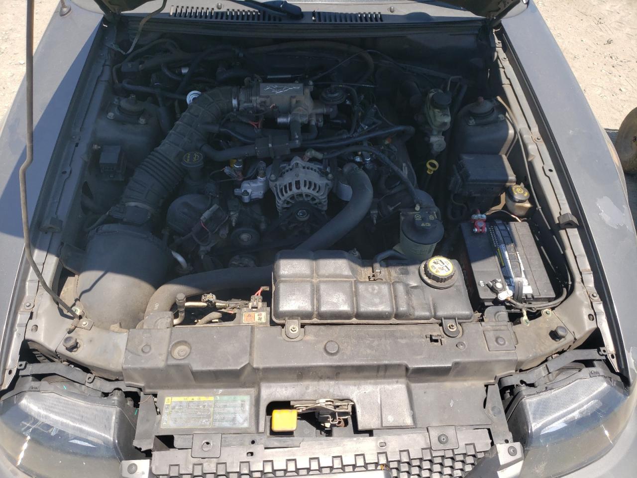 2004 Ford Mustang - Image 11