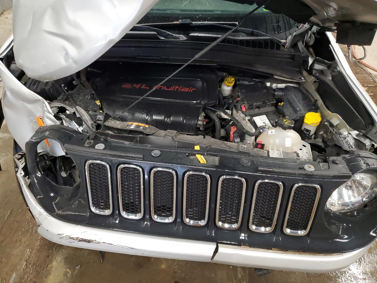 2017 Jeep Renegade Latitude VIN: ZACCJABB0HPF42431 Lot: 57700604