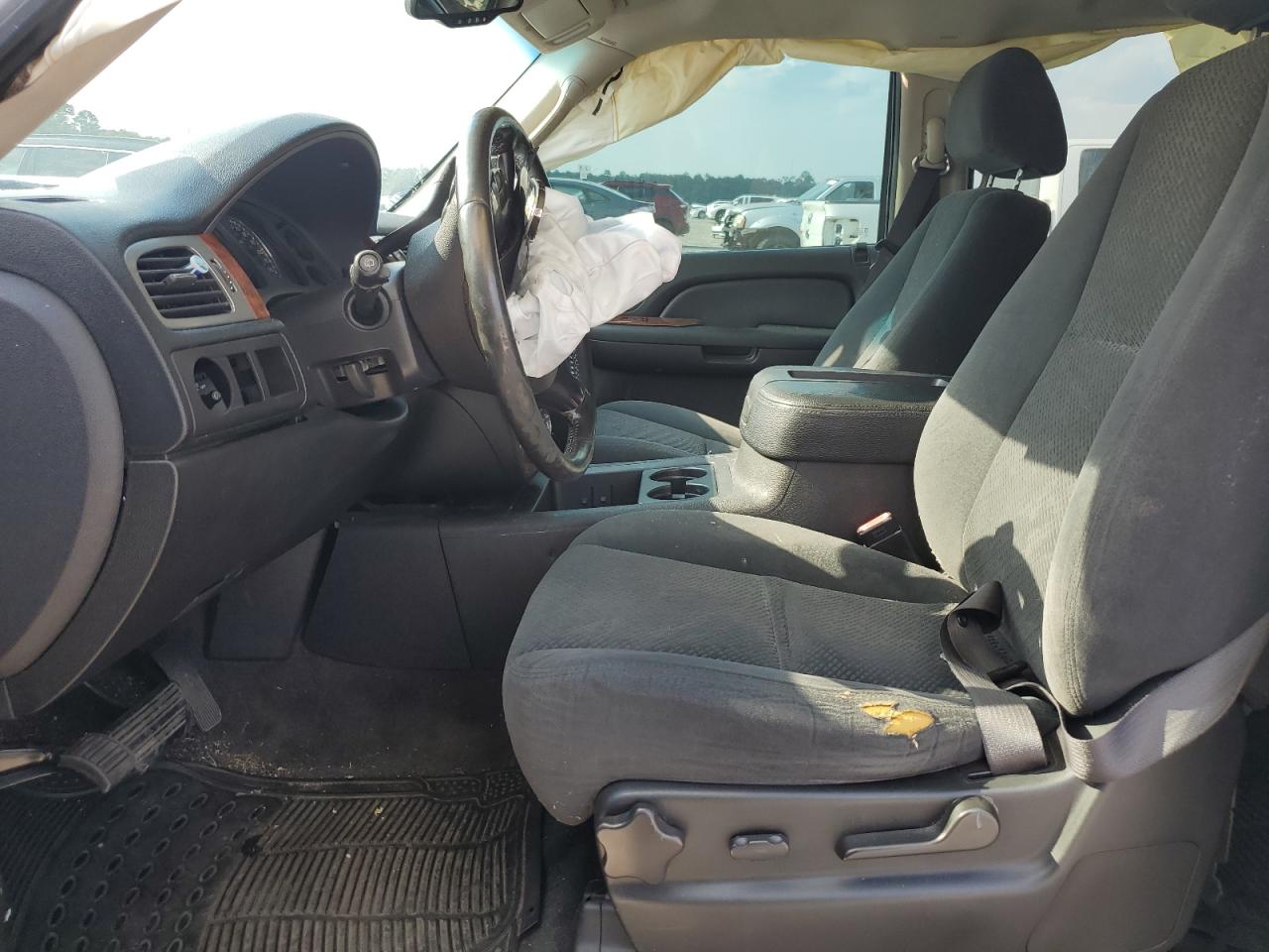 2008 Chevrolet Suburban - Image 7