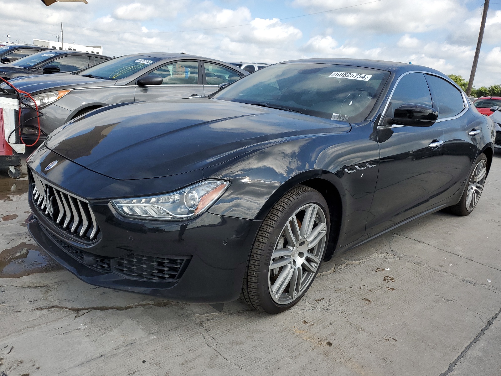 2019 Maserati Ghibli vin: ZAM57XSAXK1308611