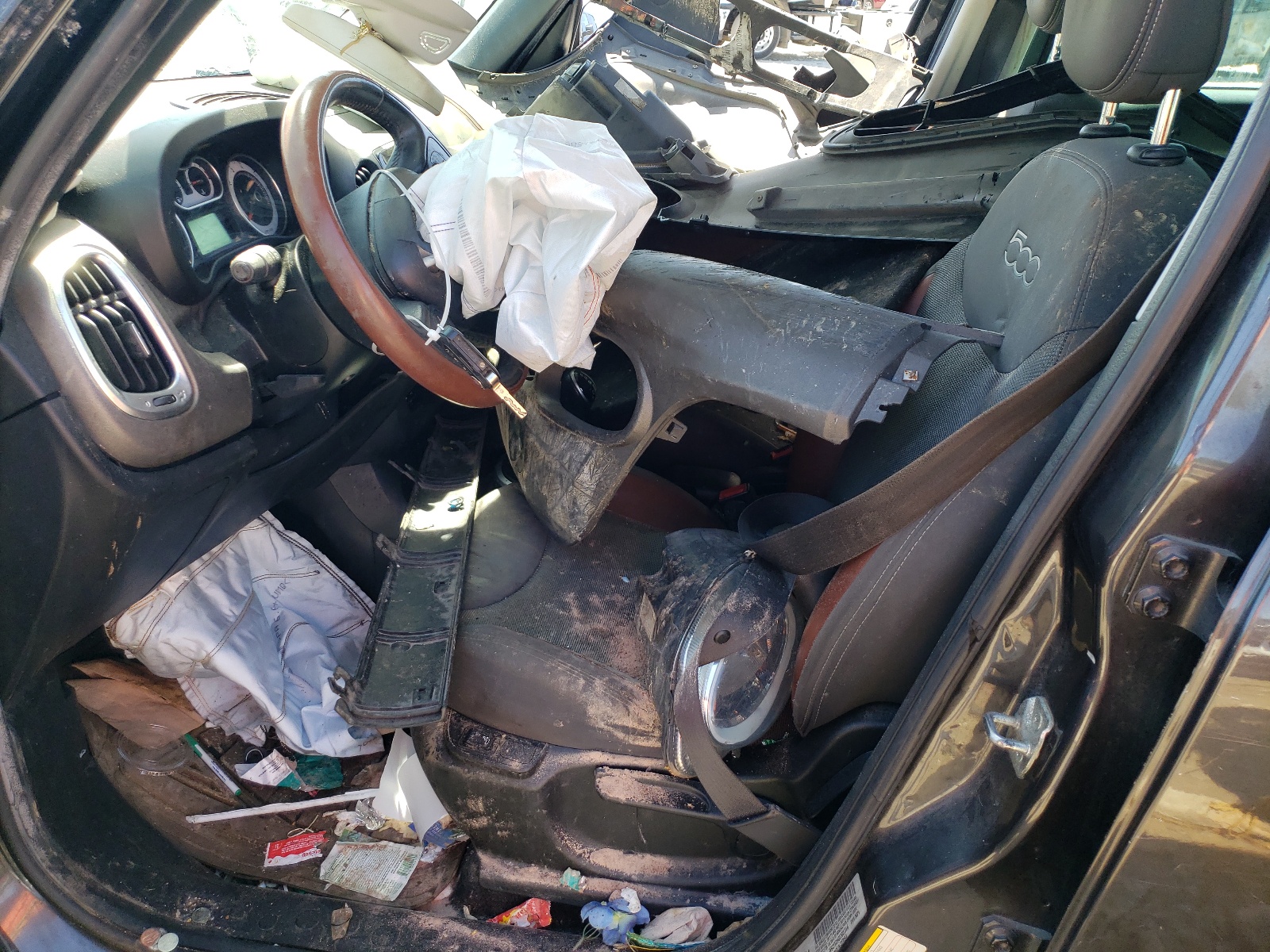 ZFBCFADH0EZ007148 2014 Fiat 500L Trekking