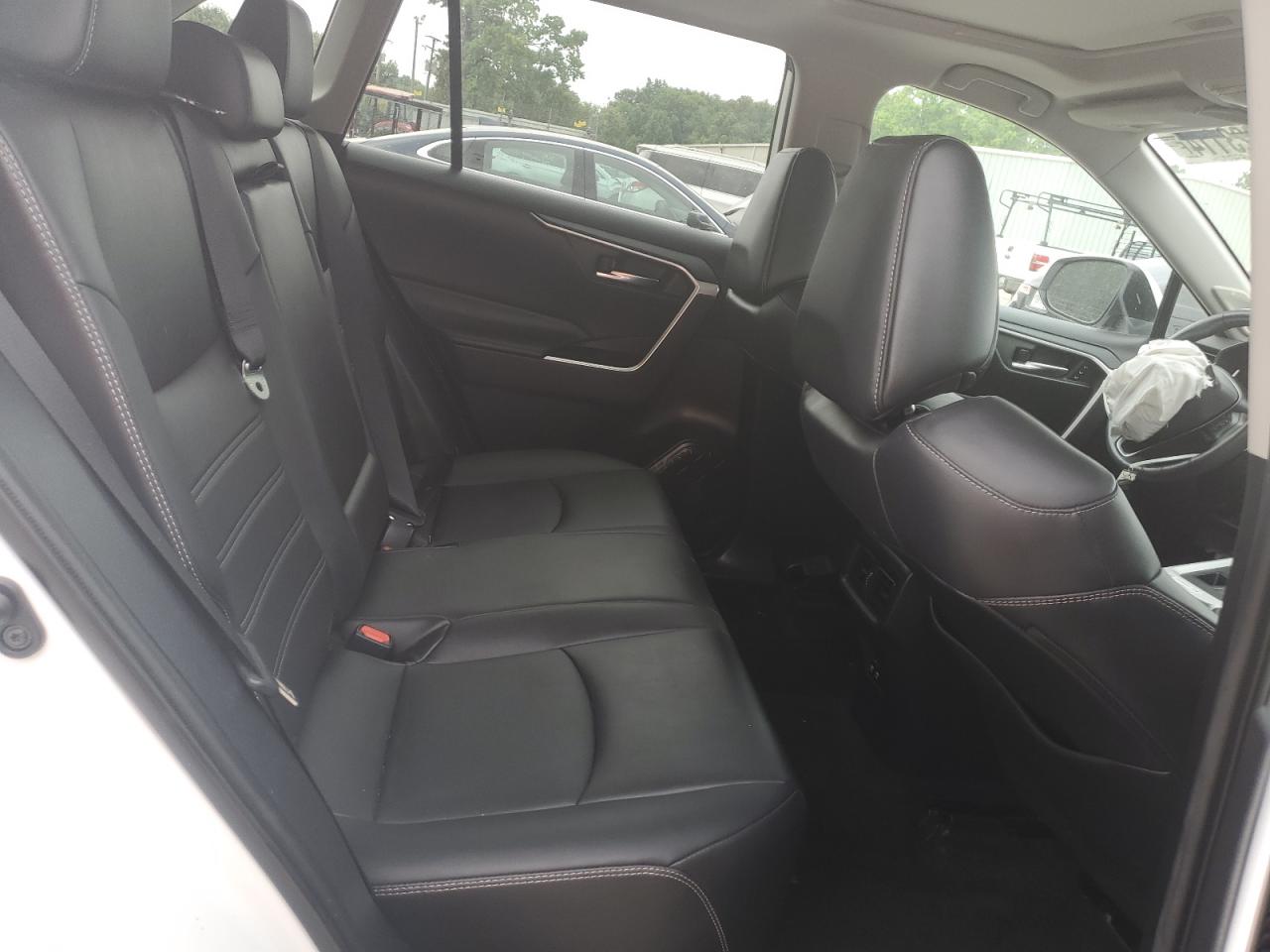 2020 Toyota Rav4 Xle Premium VIN: 2T3A1RFV1LW139868 Lot: 60023114