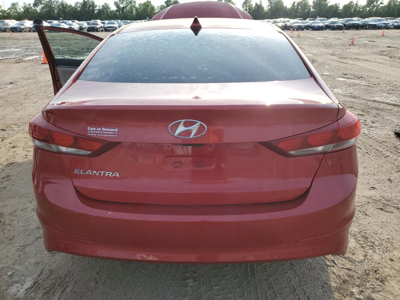 5NPD84LF6HH136472 2017 Hyundai Elantra Se