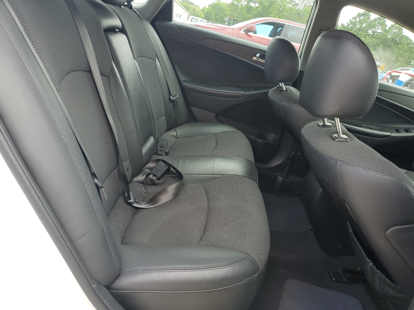 5NPEC4AC5DH590508 2013 Hyundai Sonata Se