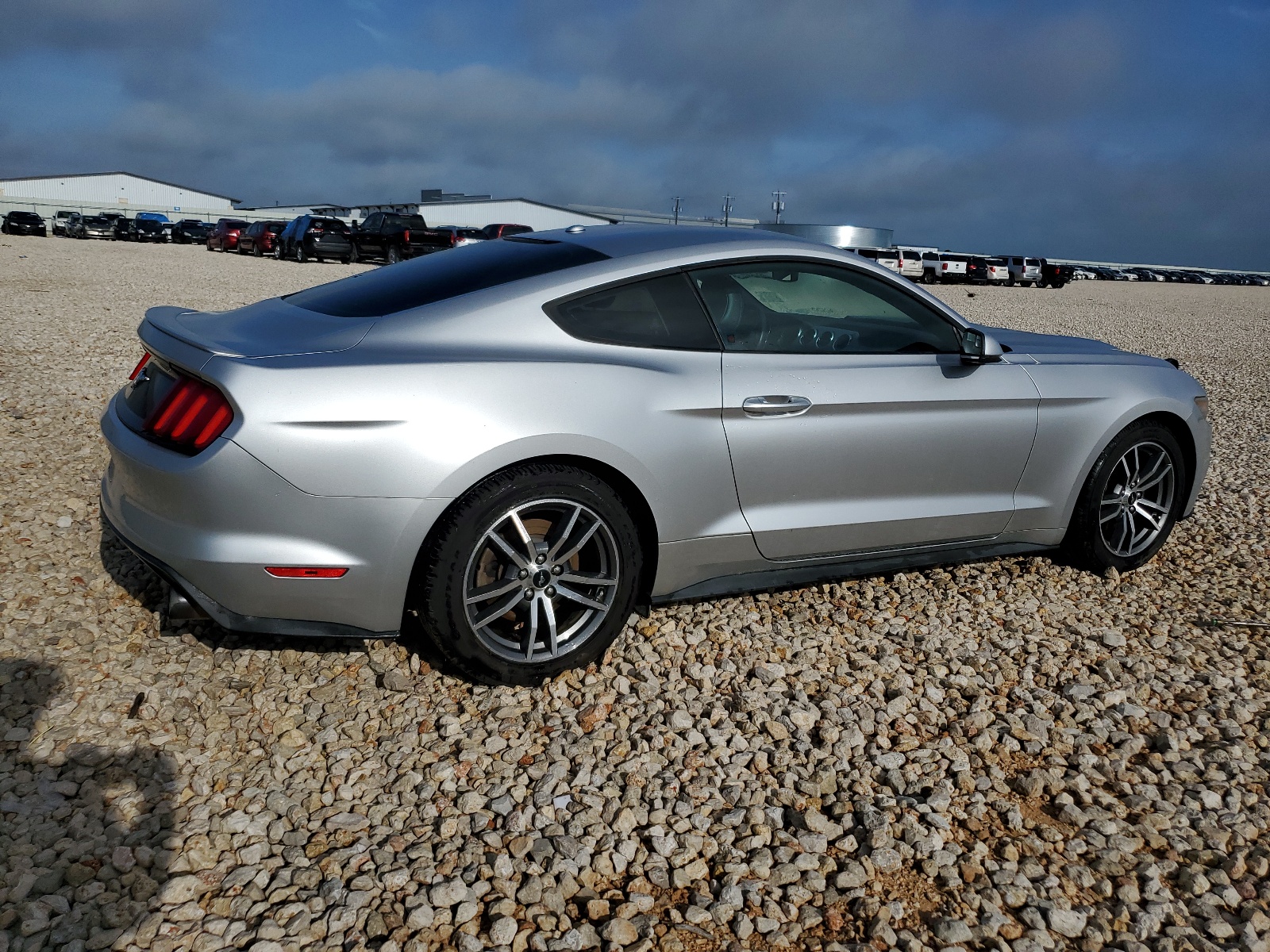 2015 Ford Mustang vin: 1FA6P8THXF5372274