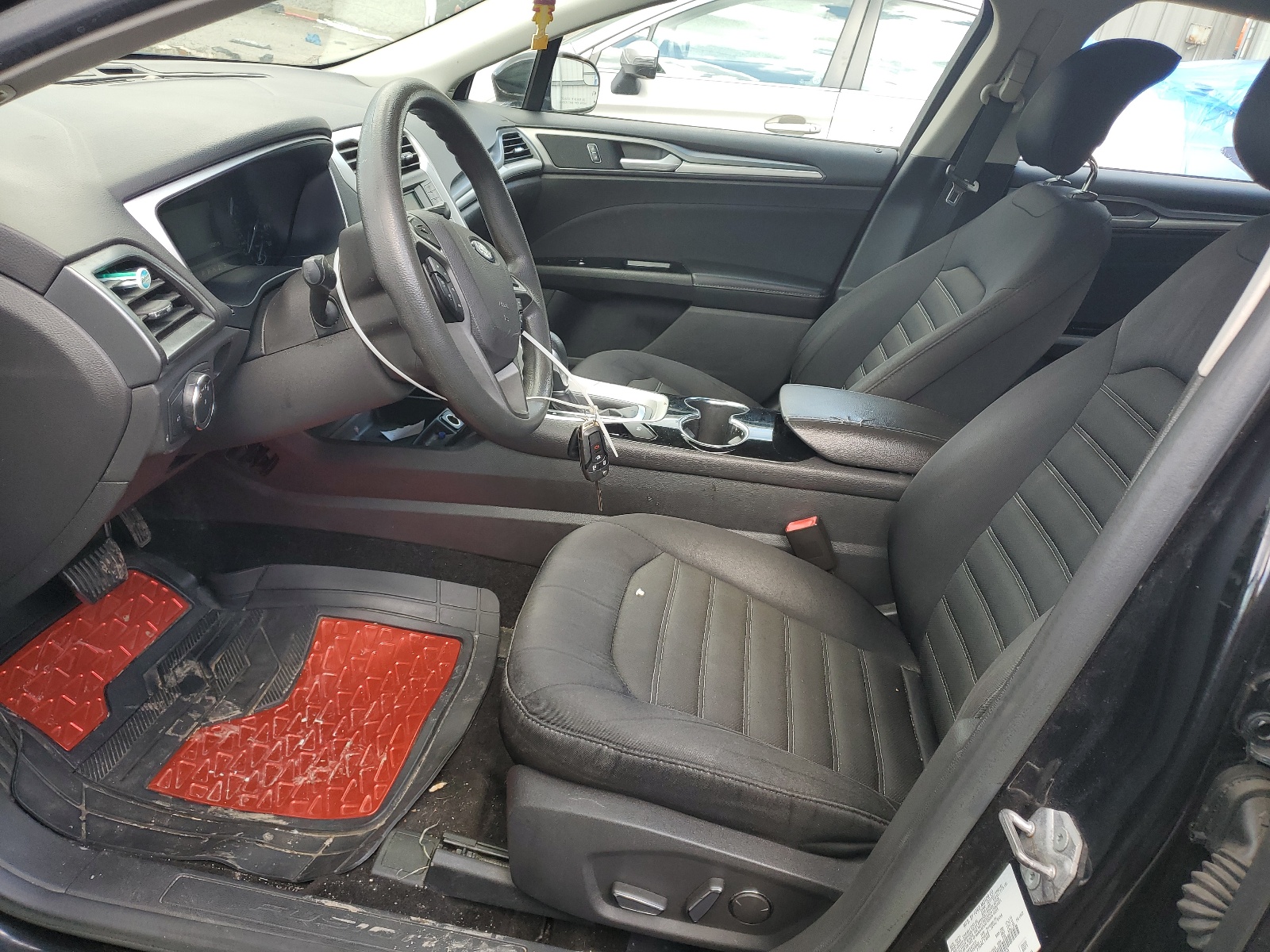 1FA6P0H7XE5402910 2014 Ford Fusion Se