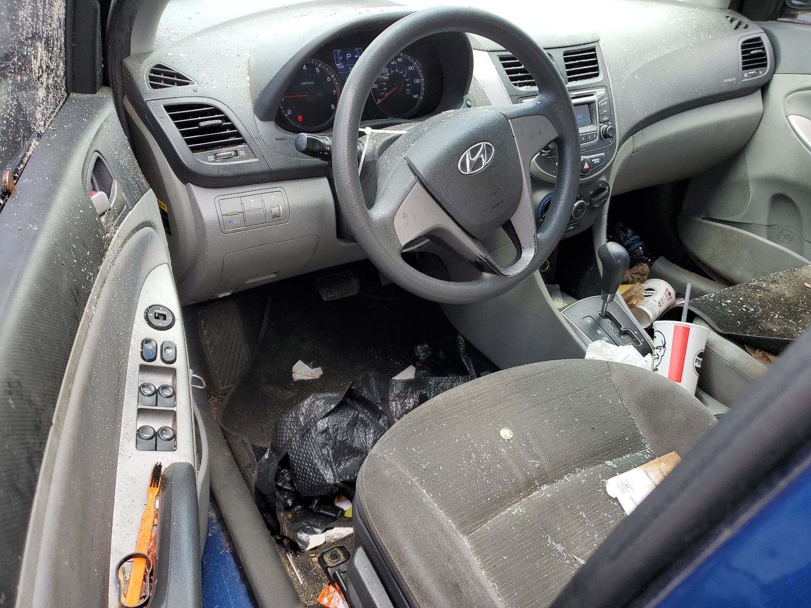 KMHCT4AE2FU917928 2015 Hyundai Accent Gls