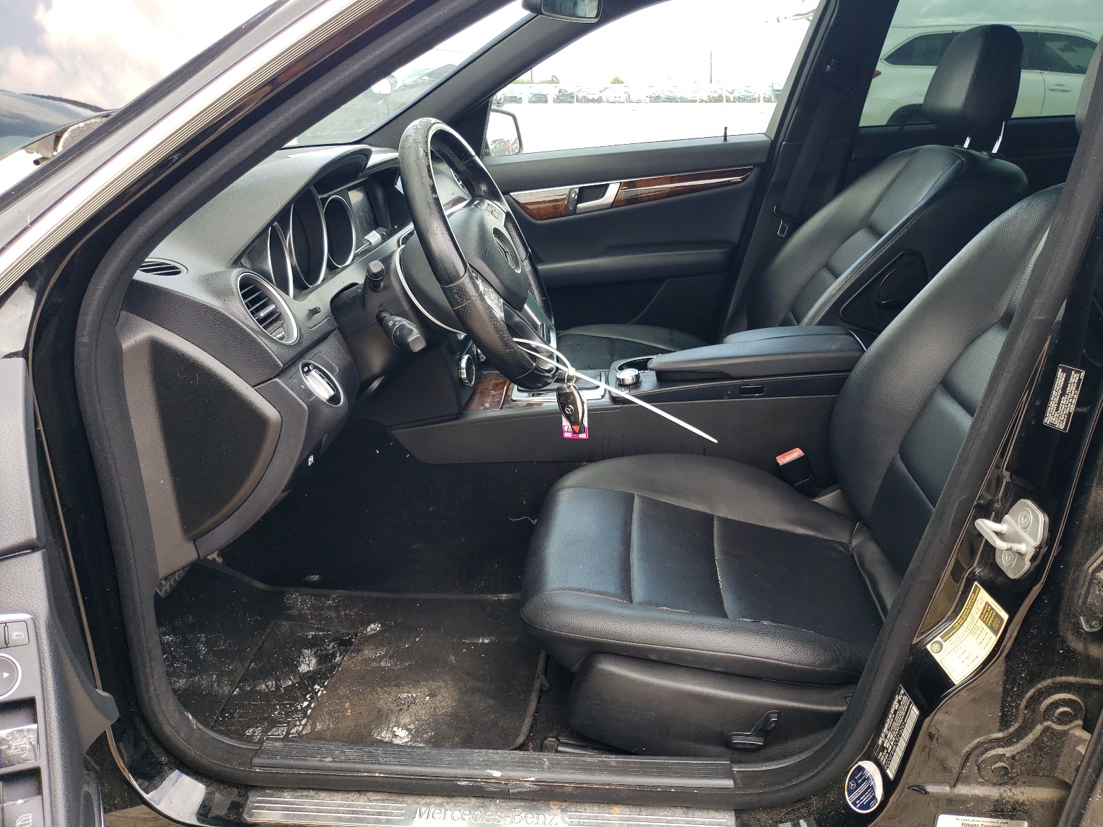 WDDGF4HB7CR216265 2012 Mercedes-Benz C 250