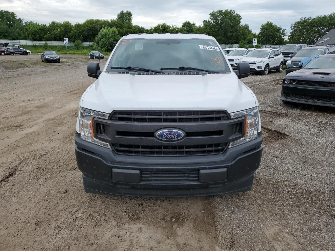 1FTMF1CBXJKF23261 2018 Ford F150