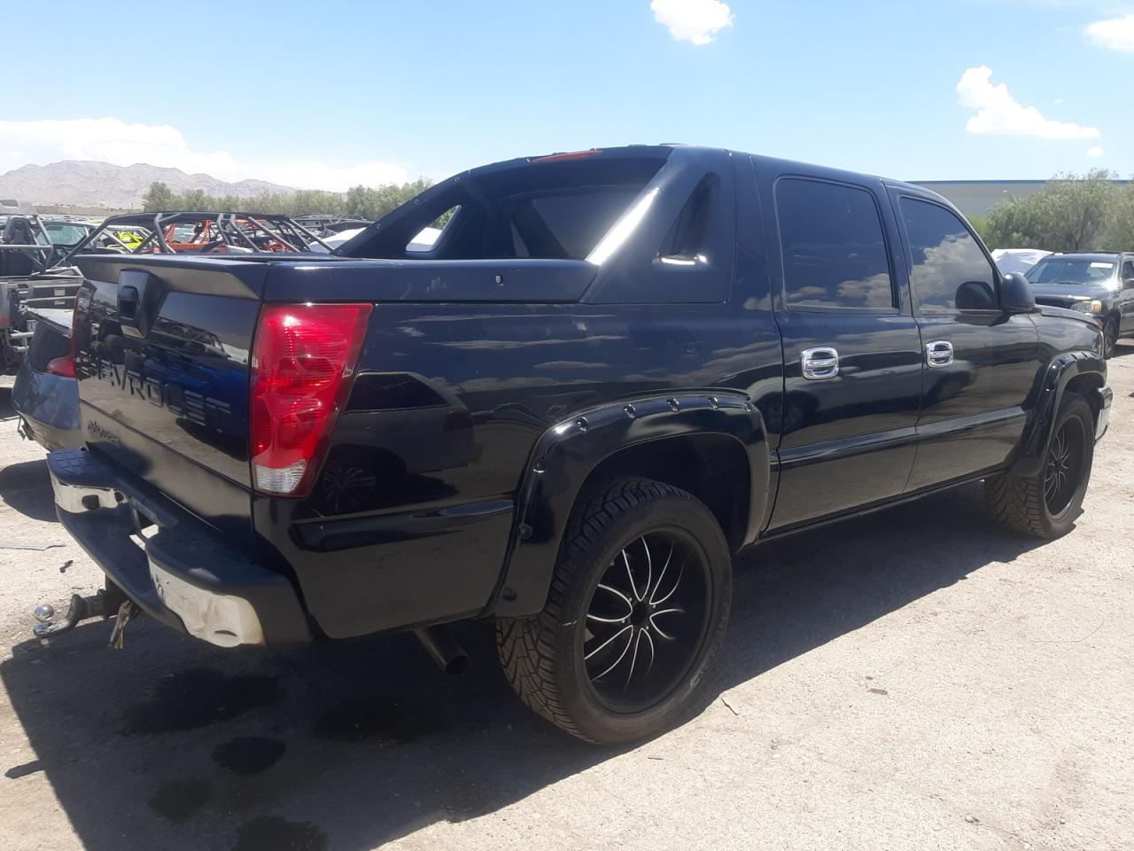 2005 Chevrolet Avalanche K1500 VIN: 3GNEK12ZX5G175450 Lot: 60767804